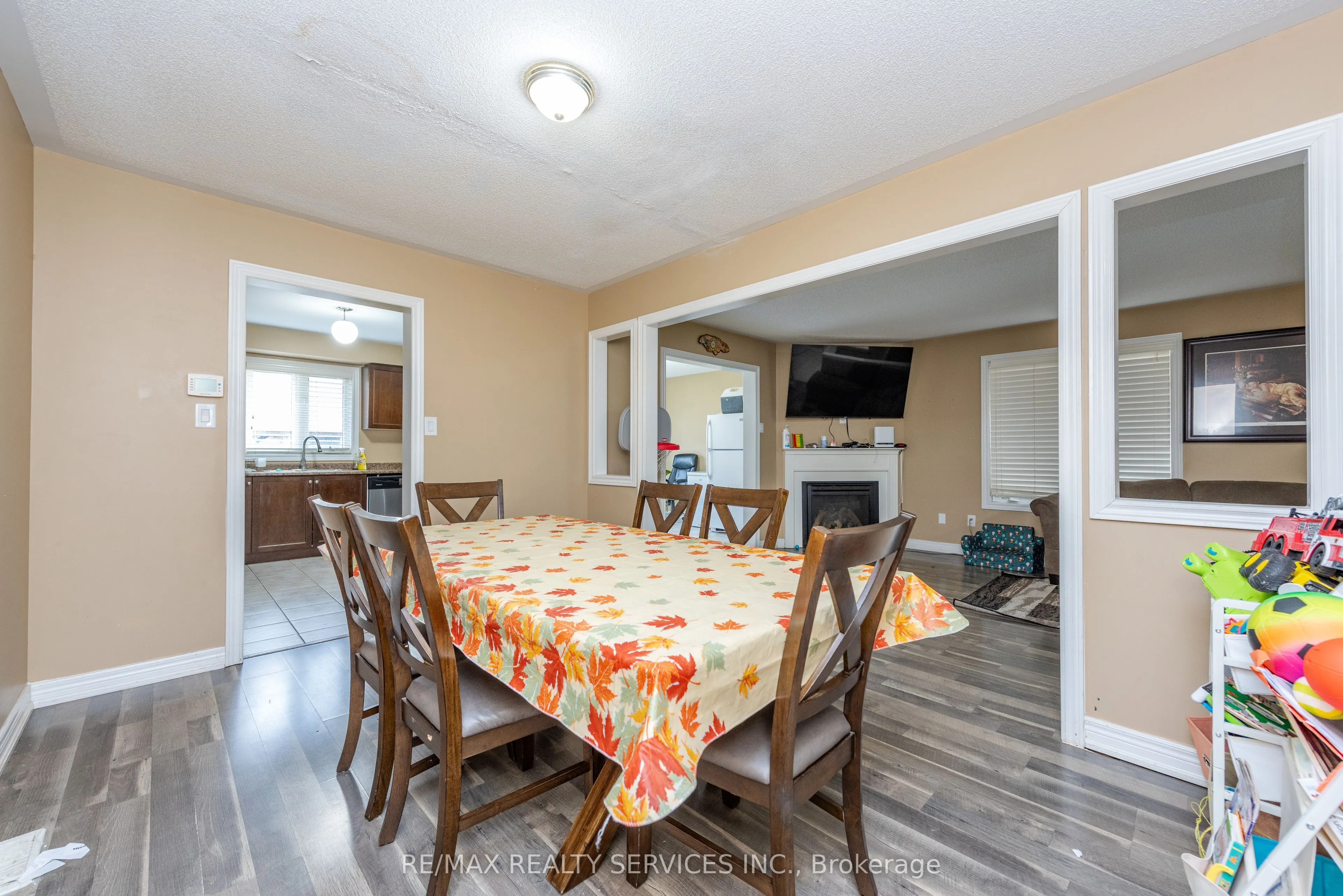 59 Beachville Circle