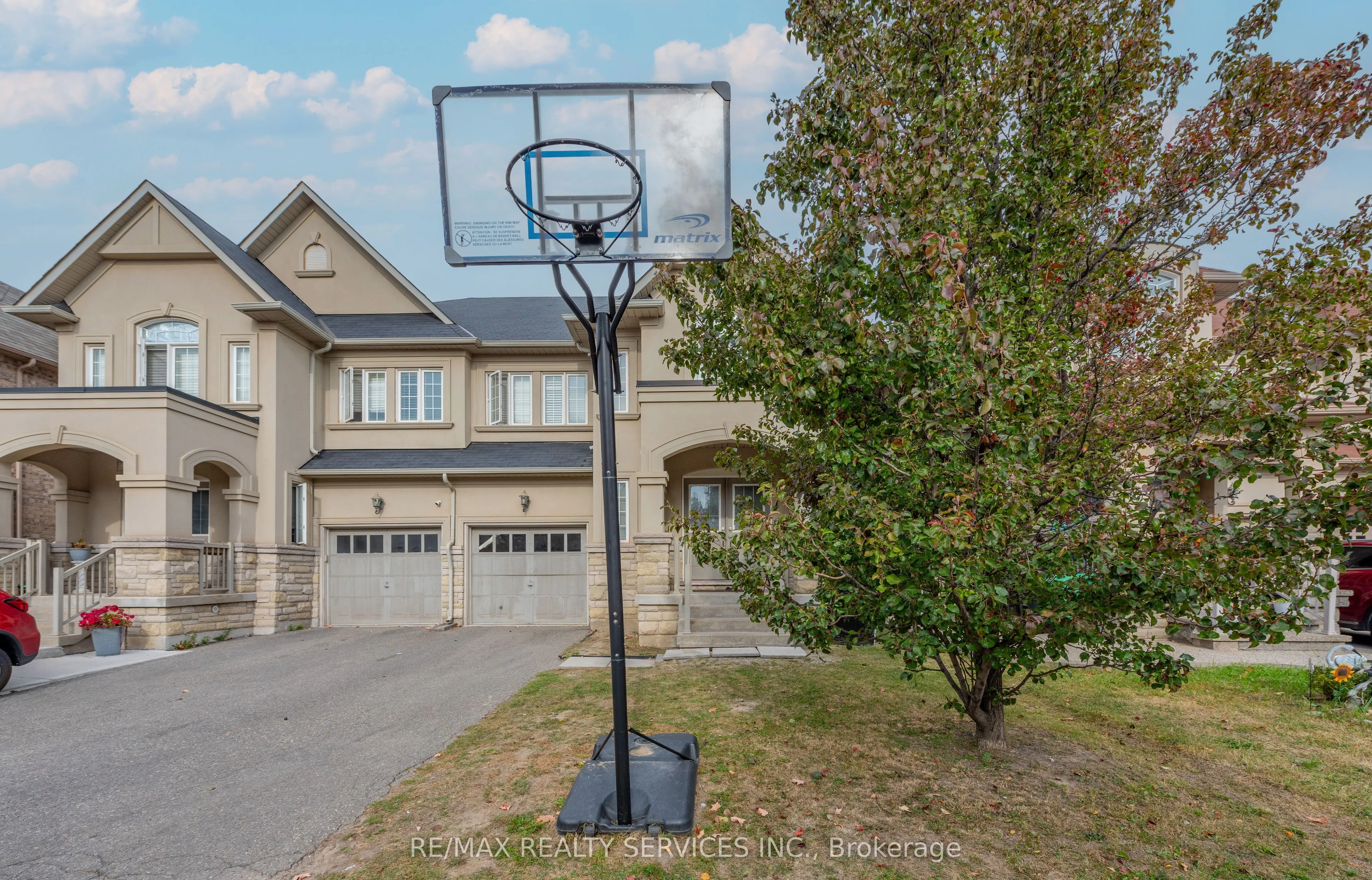 59 Beachville Circle
