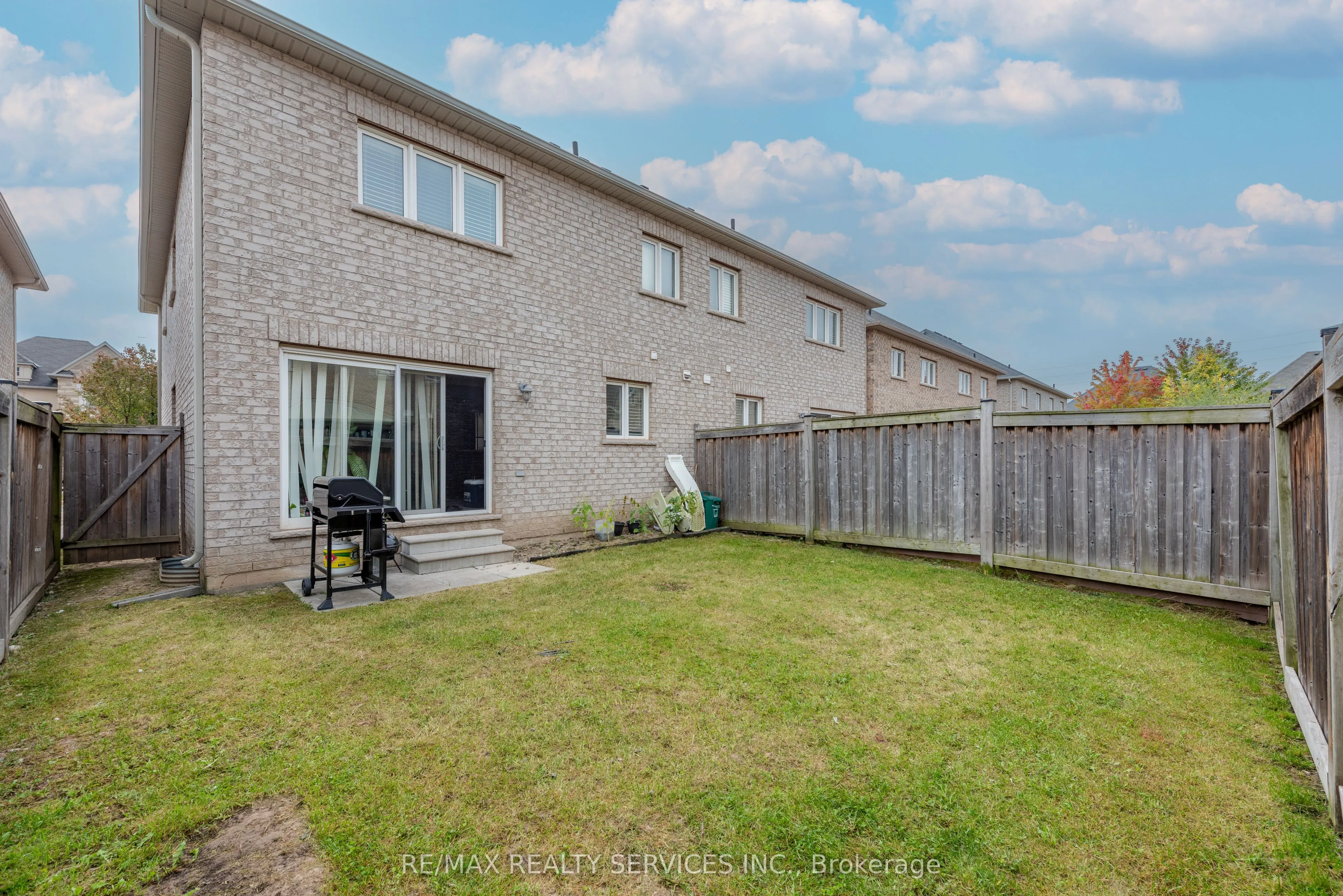 59 Beachville Circle
