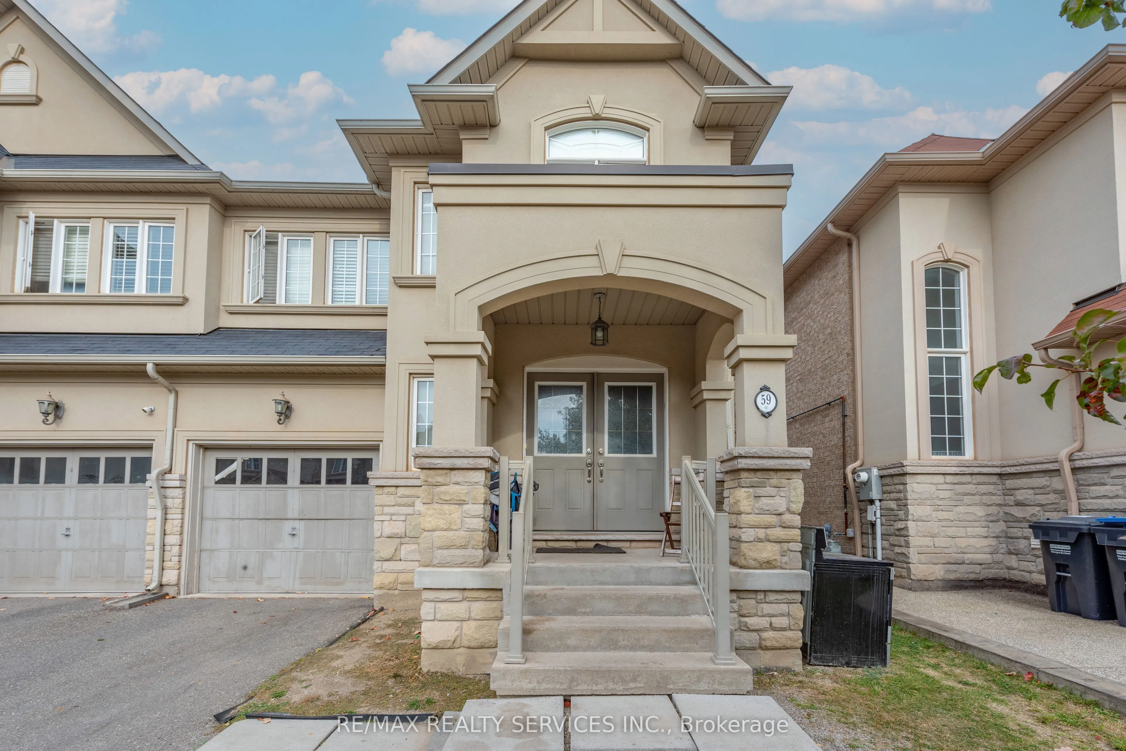 59 Beachville Circle