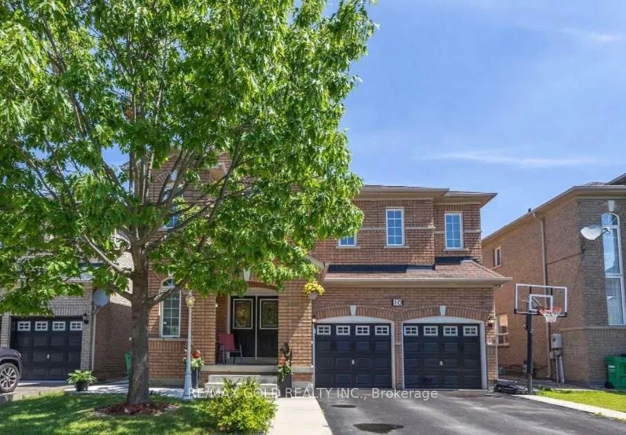 10 Sir Jacobs Crescent