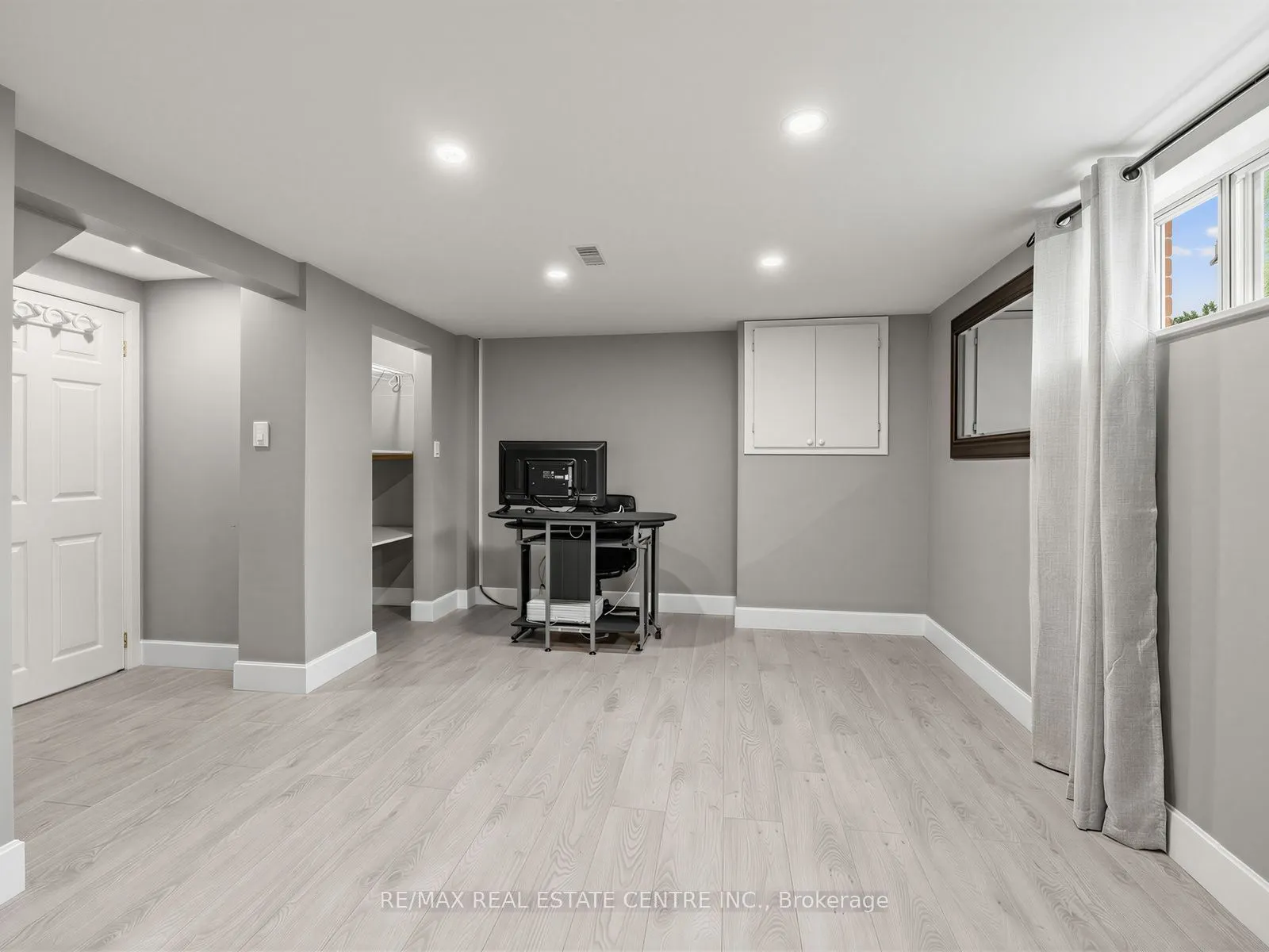 2475 Brookhurst Road