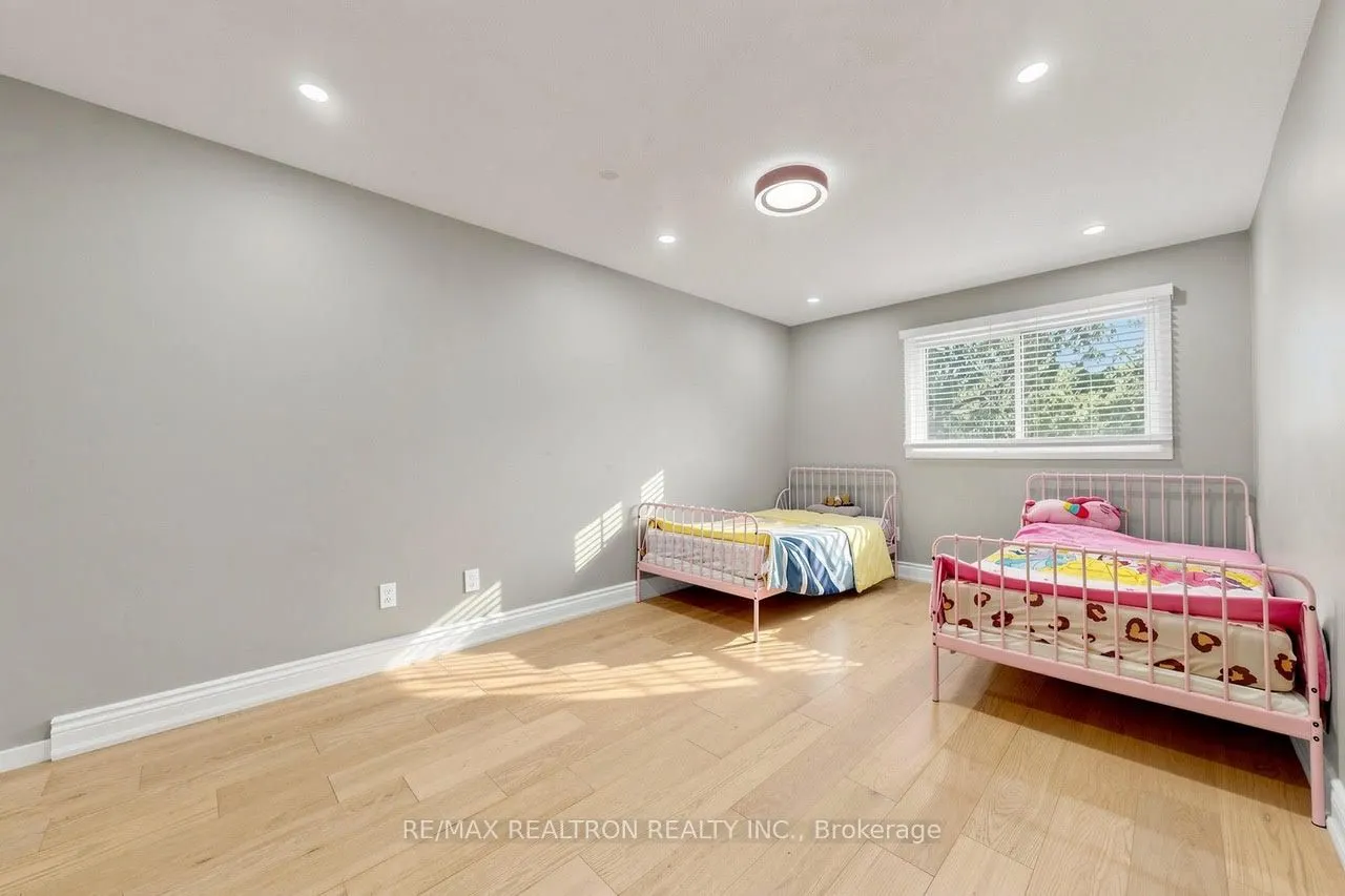 1120 Potters Wheel Crescent