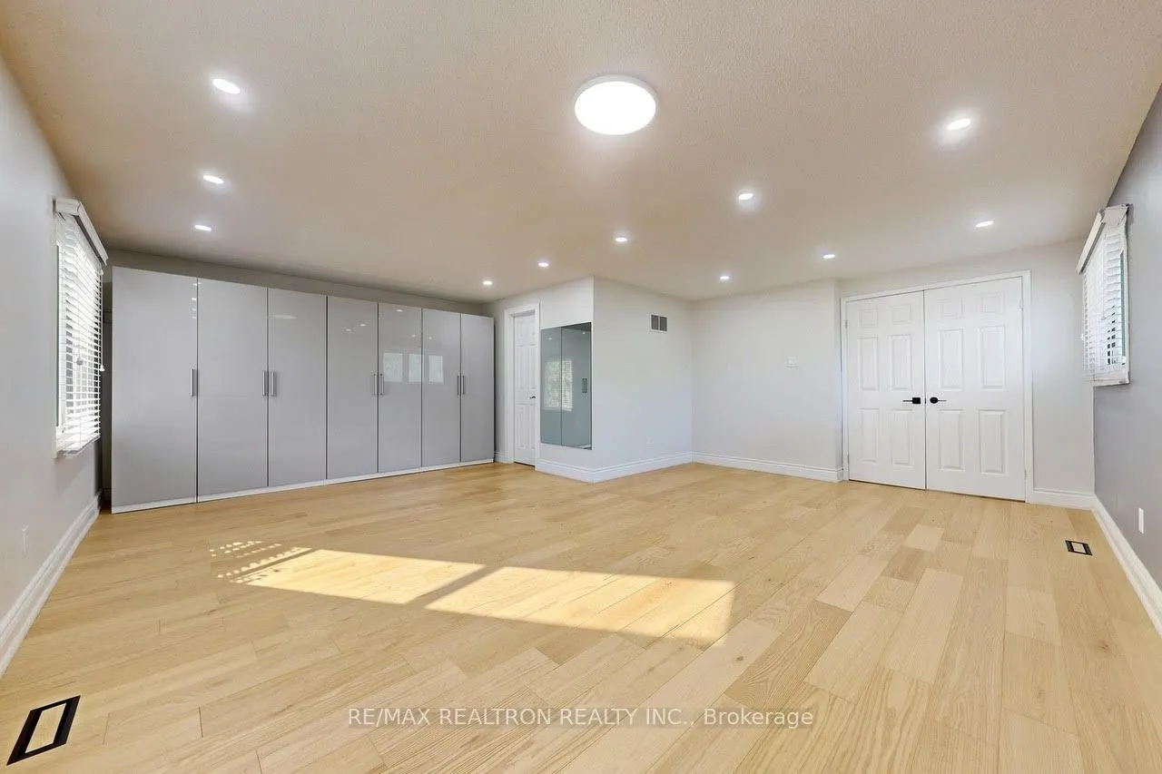 1120 Potters Wheel Crescent