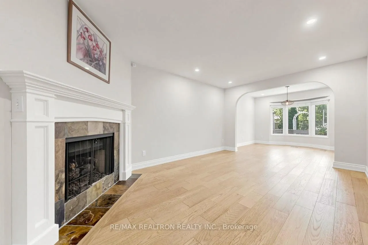 1120 Potters Wheel Crescent