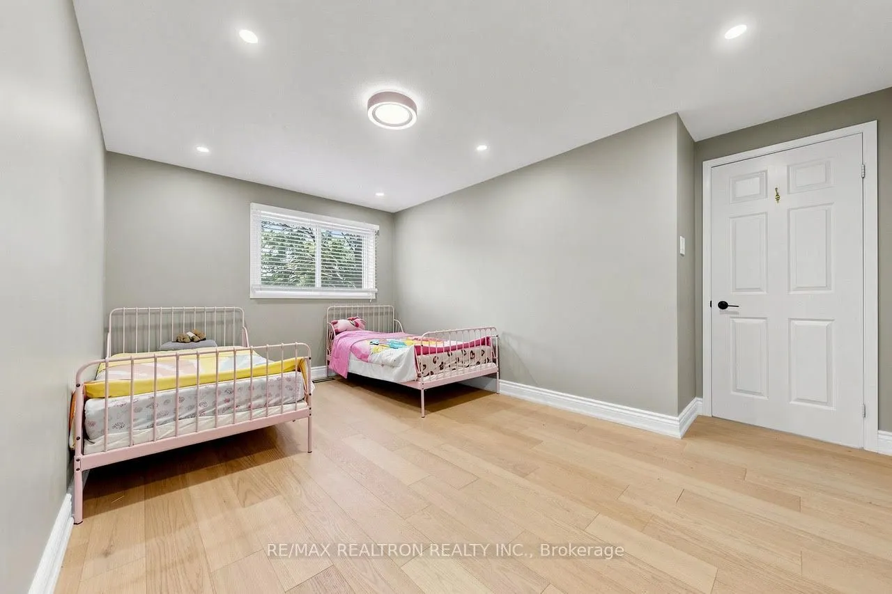 1120 Potters Wheel Crescent