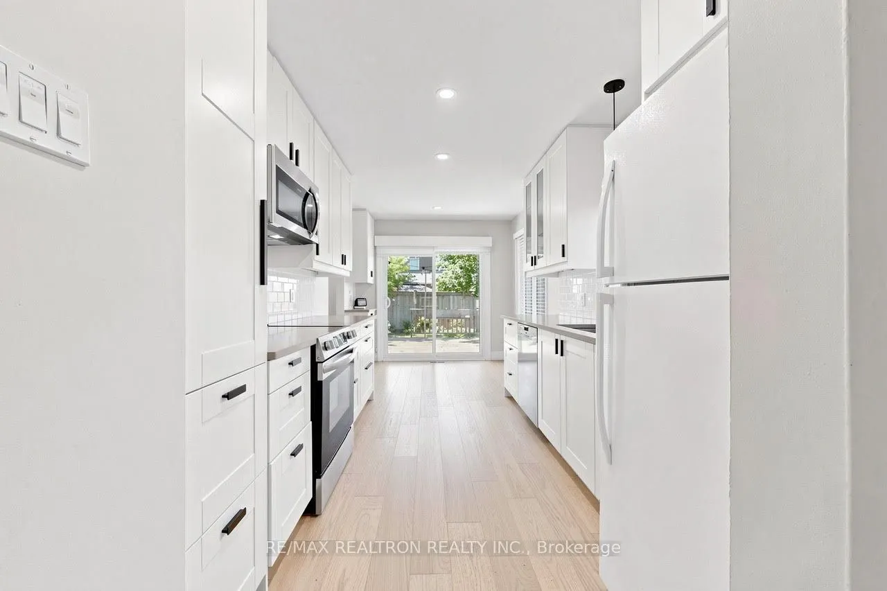 1120 Potters Wheel Crescent