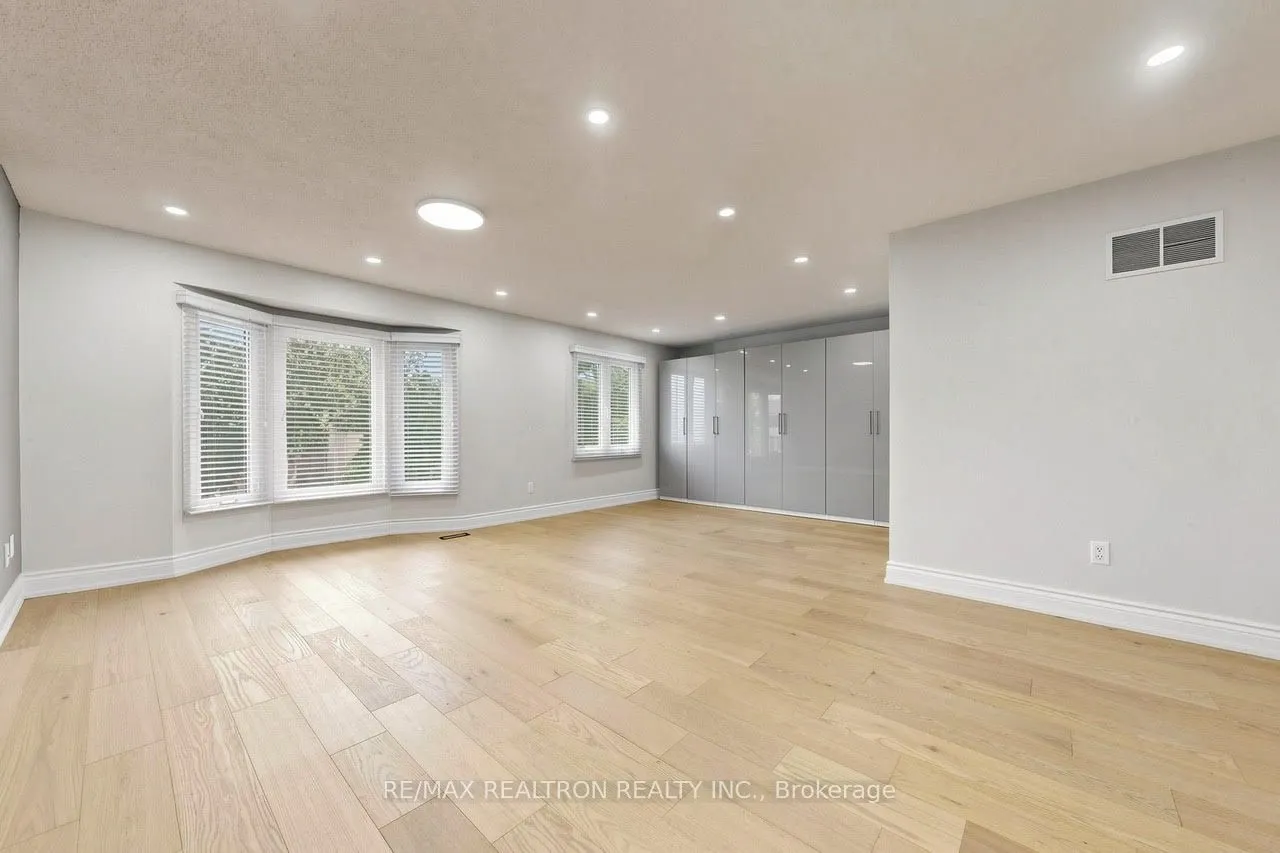 1120 Potters Wheel Crescent