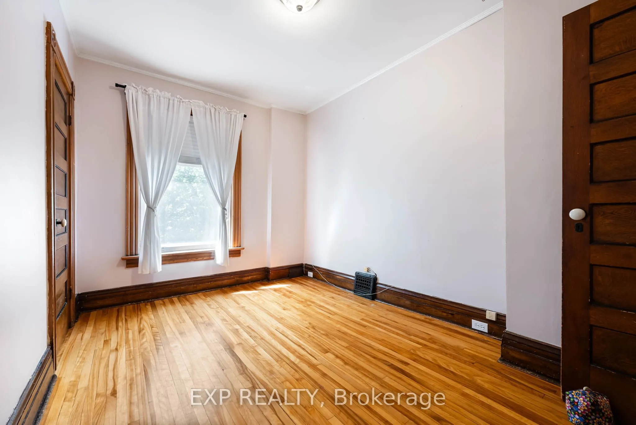 52 First Street #Upper