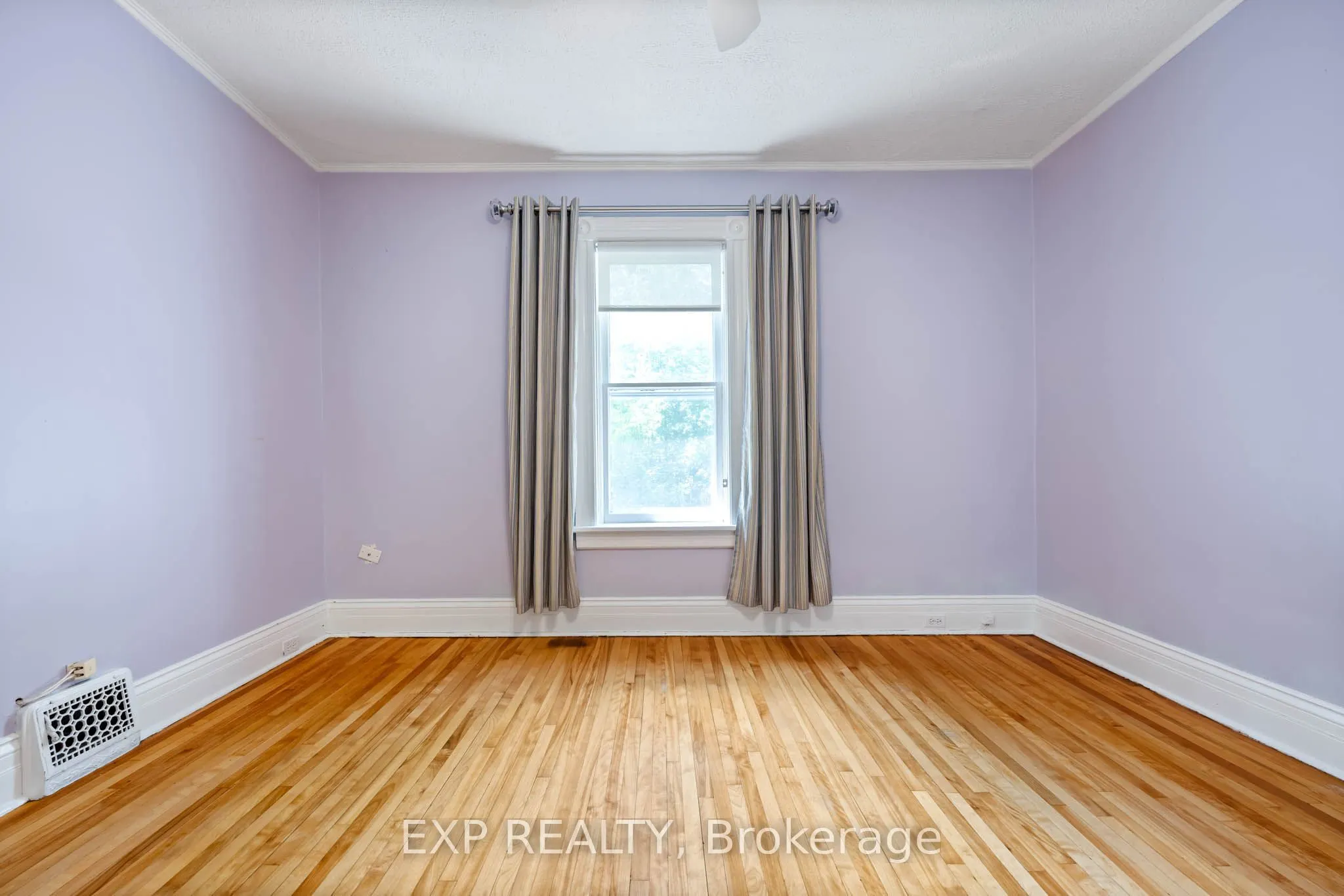 52 First Street #Upper