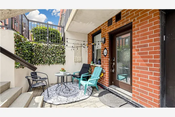 869 Wilson Avenue #14