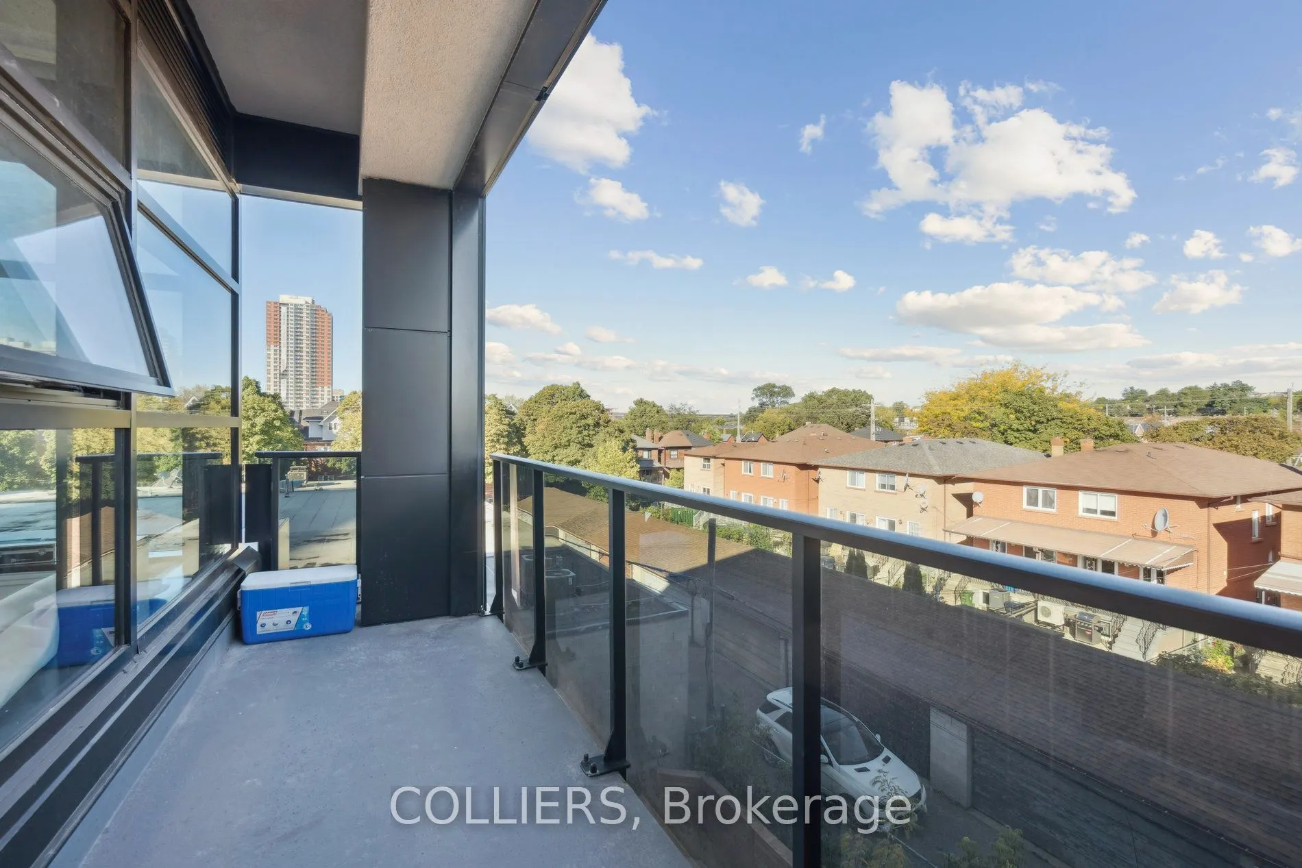 300 Geary Avenue #305