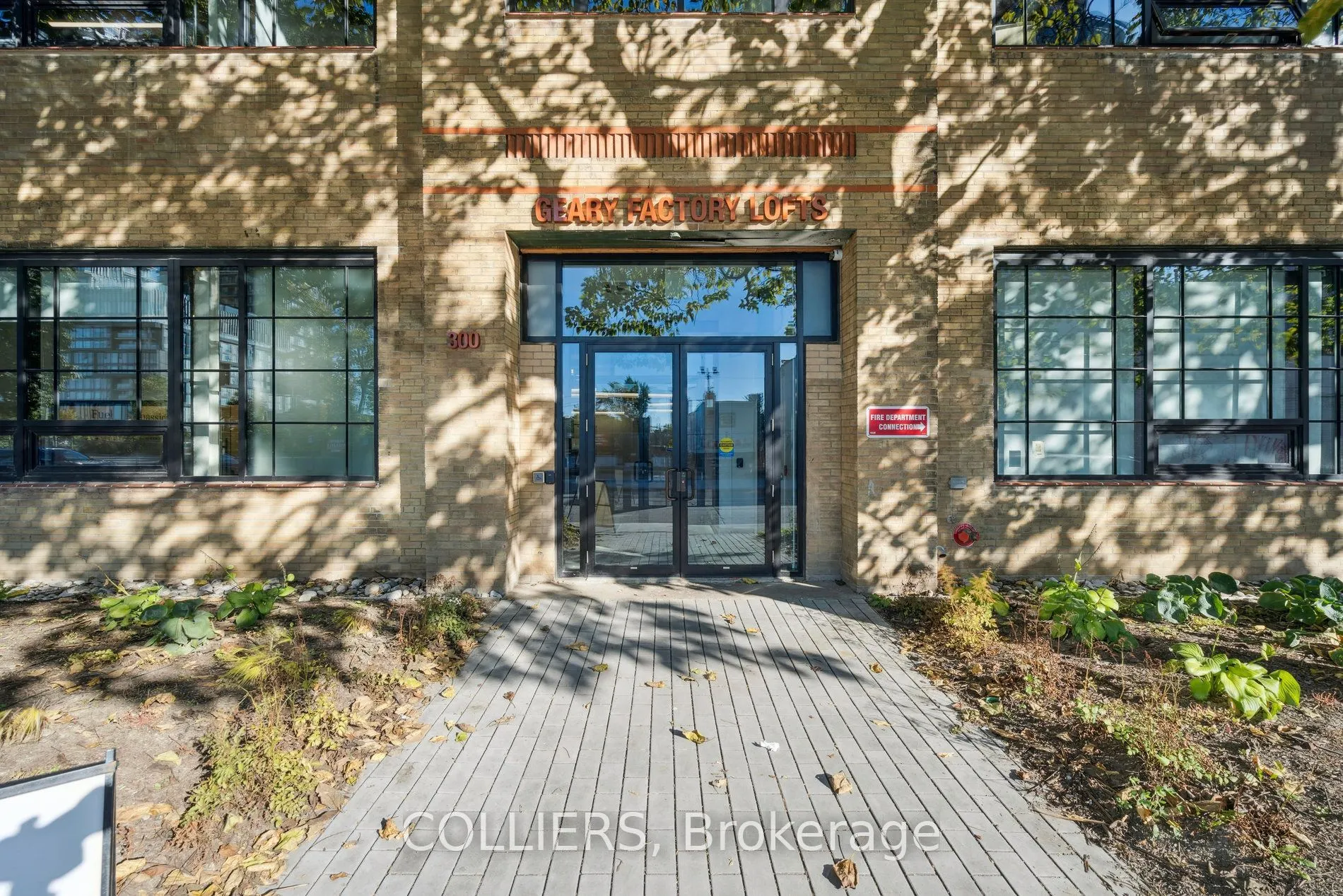 300 Geary Avenue #305