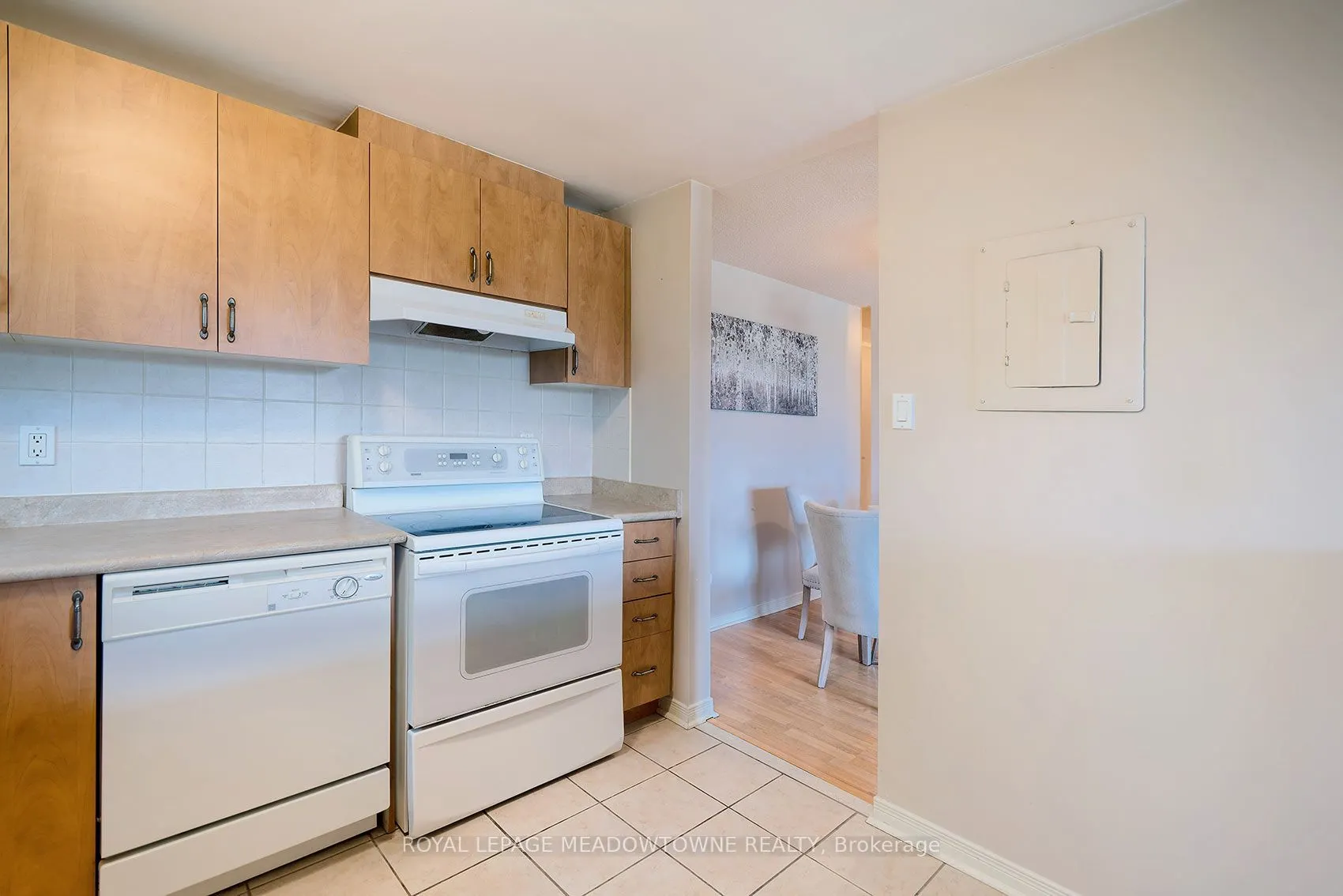6720 Glen Erin Drive #206