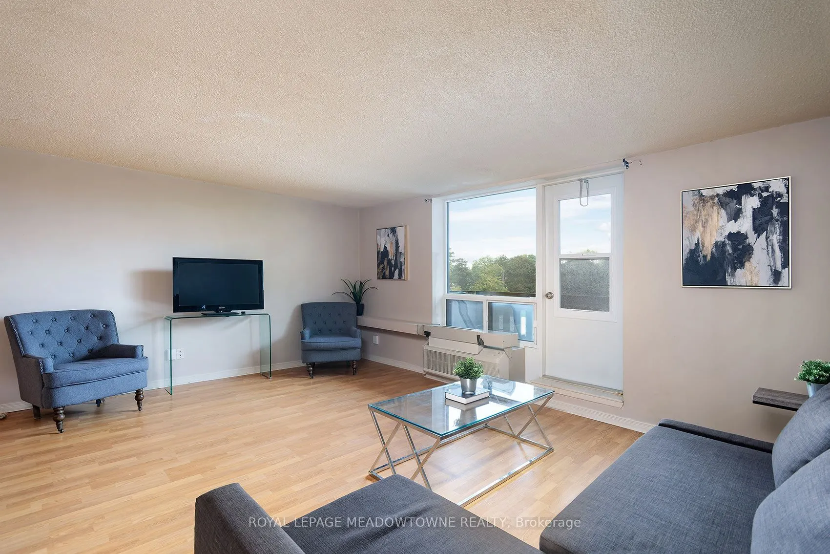 6720 Glen Erin Drive #206