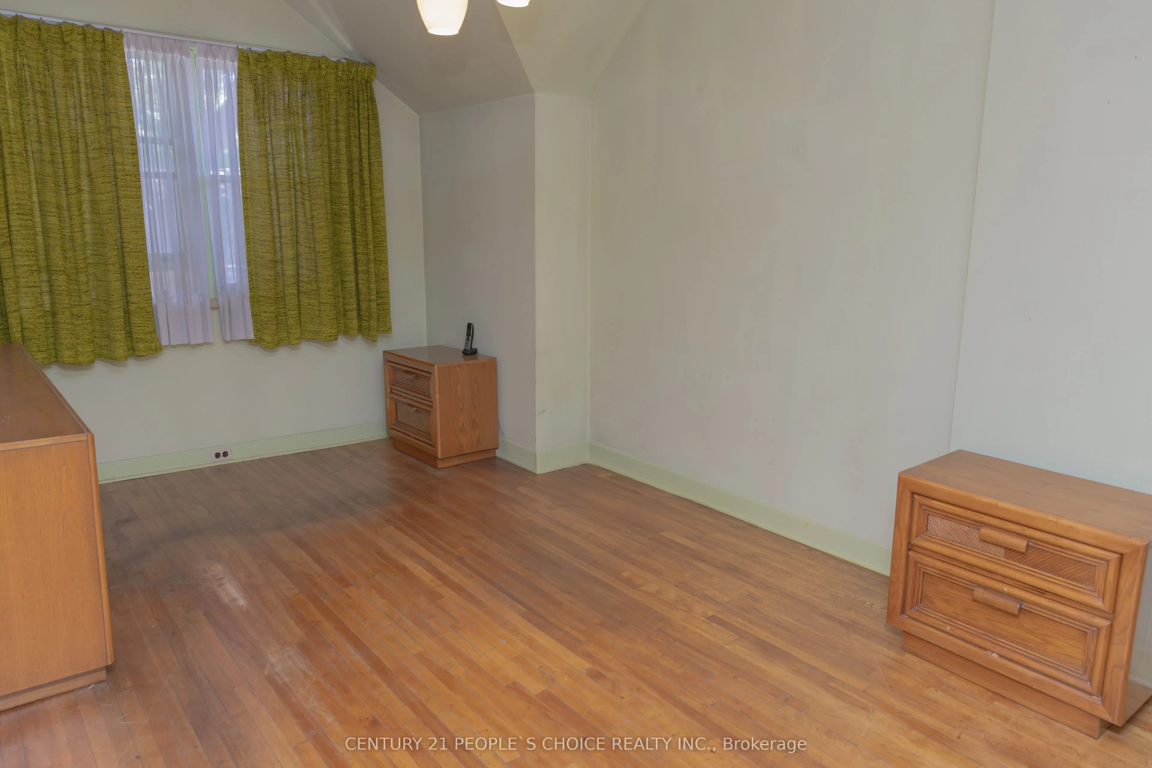 312 Runnymede Road