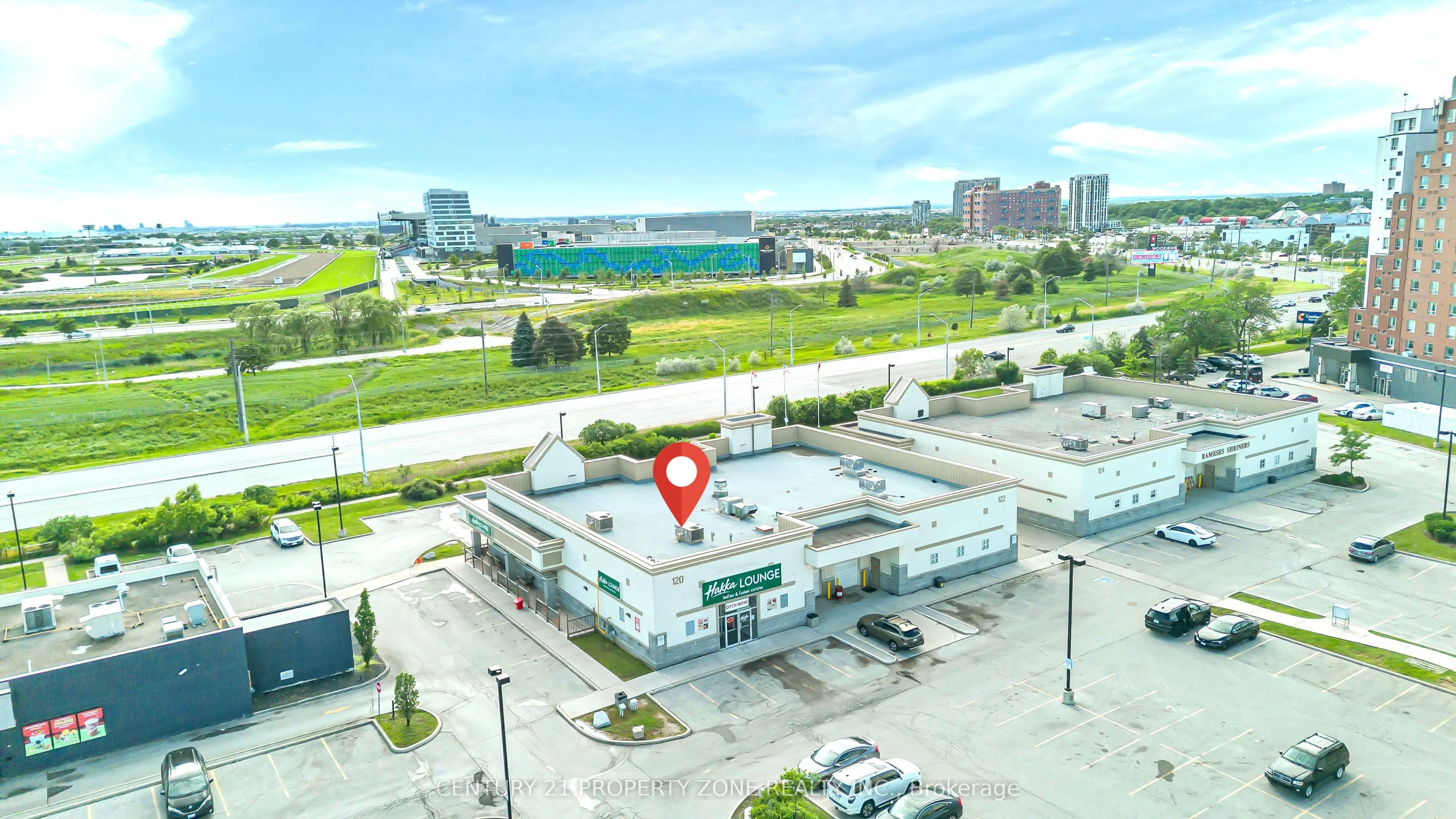 120 Queen Plate Drive #12