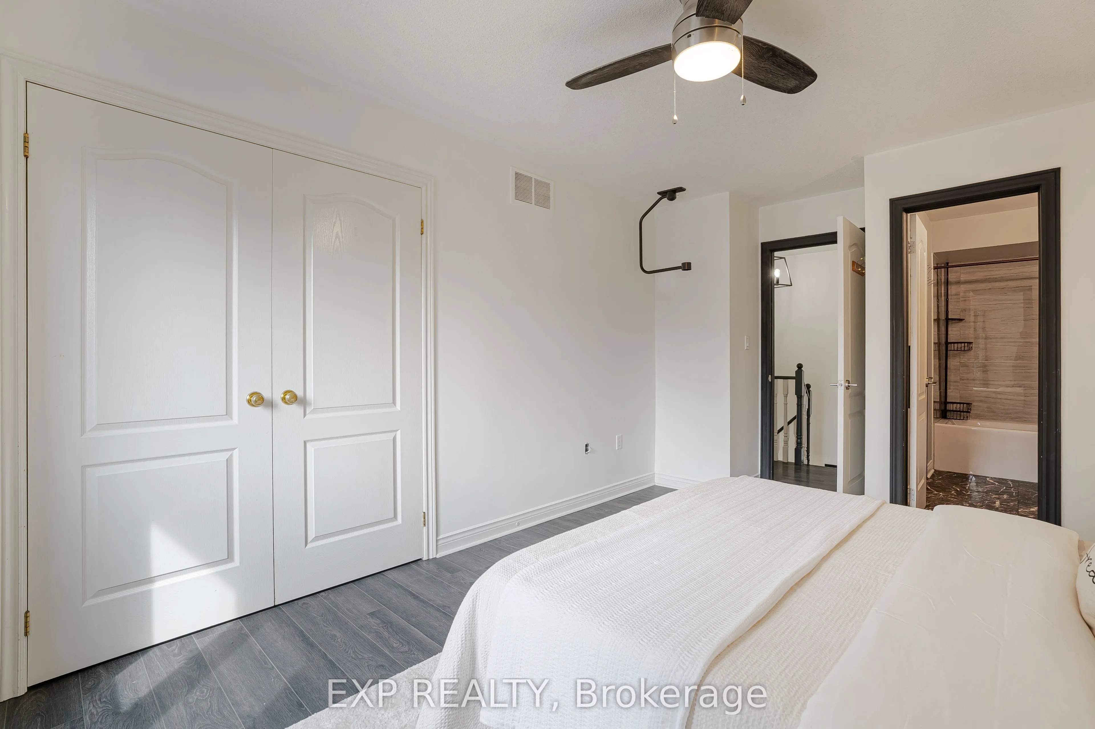 65 Pressed Brick Drive