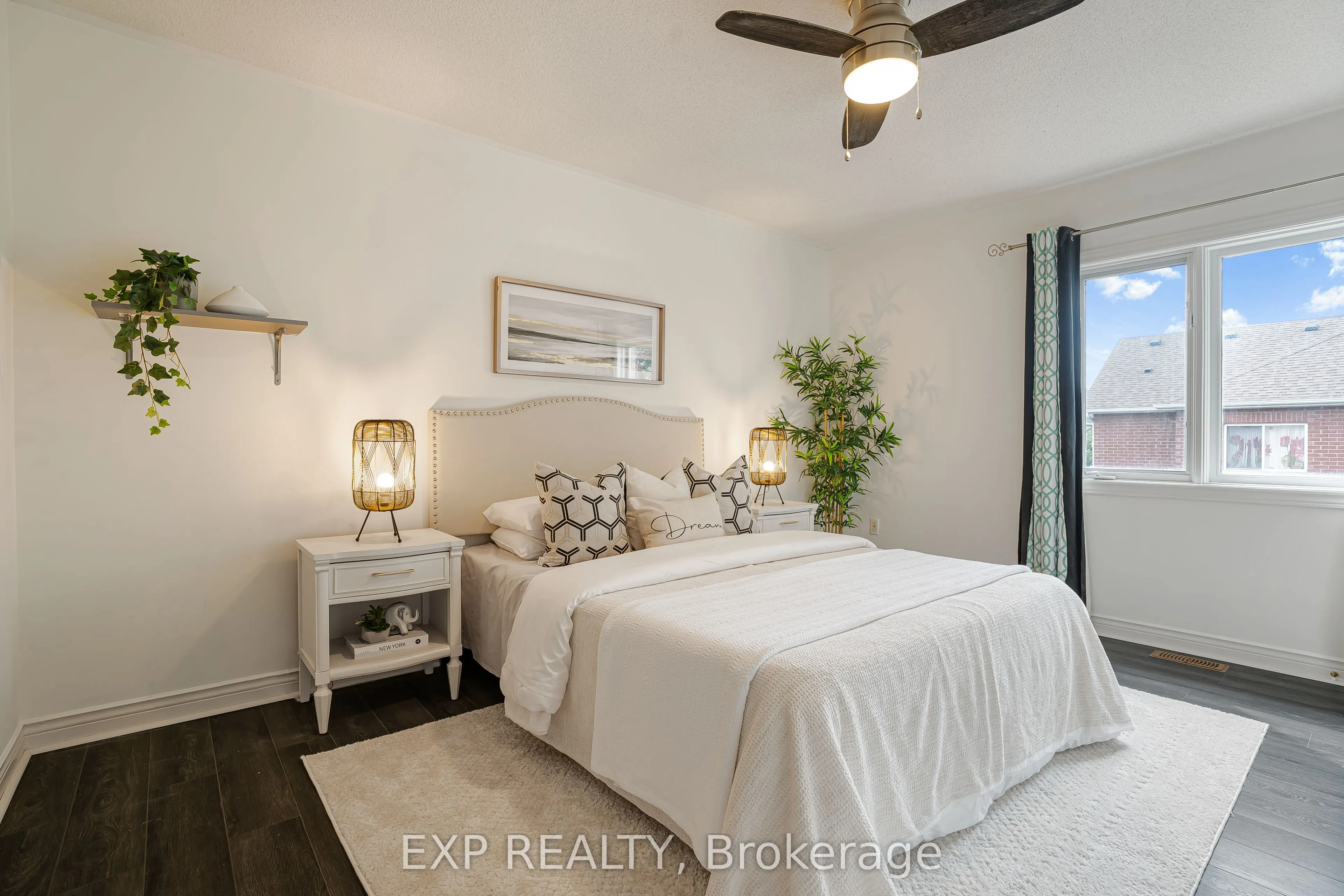 65 Pressed Brick Drive