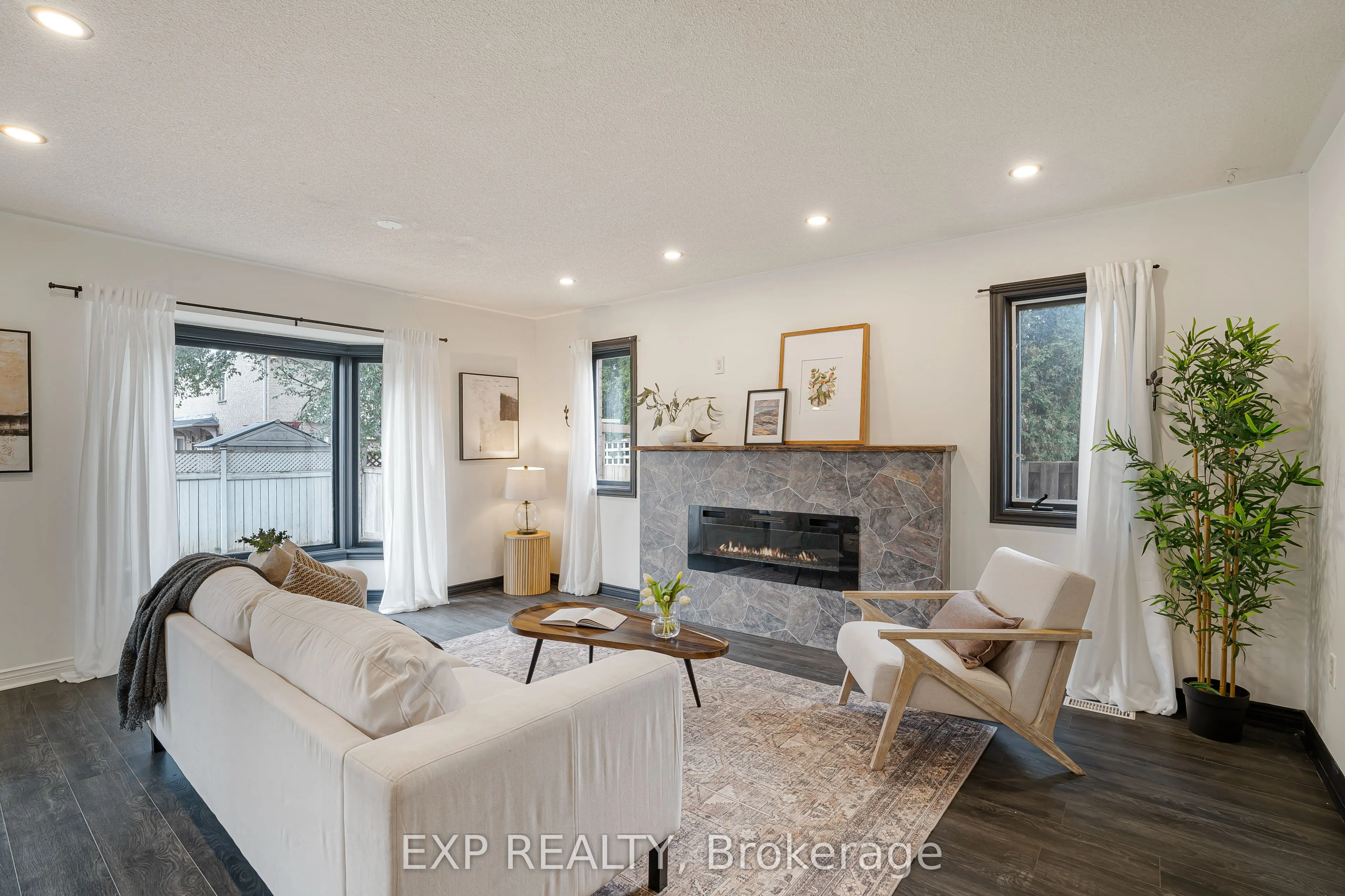65 Pressed Brick Drive