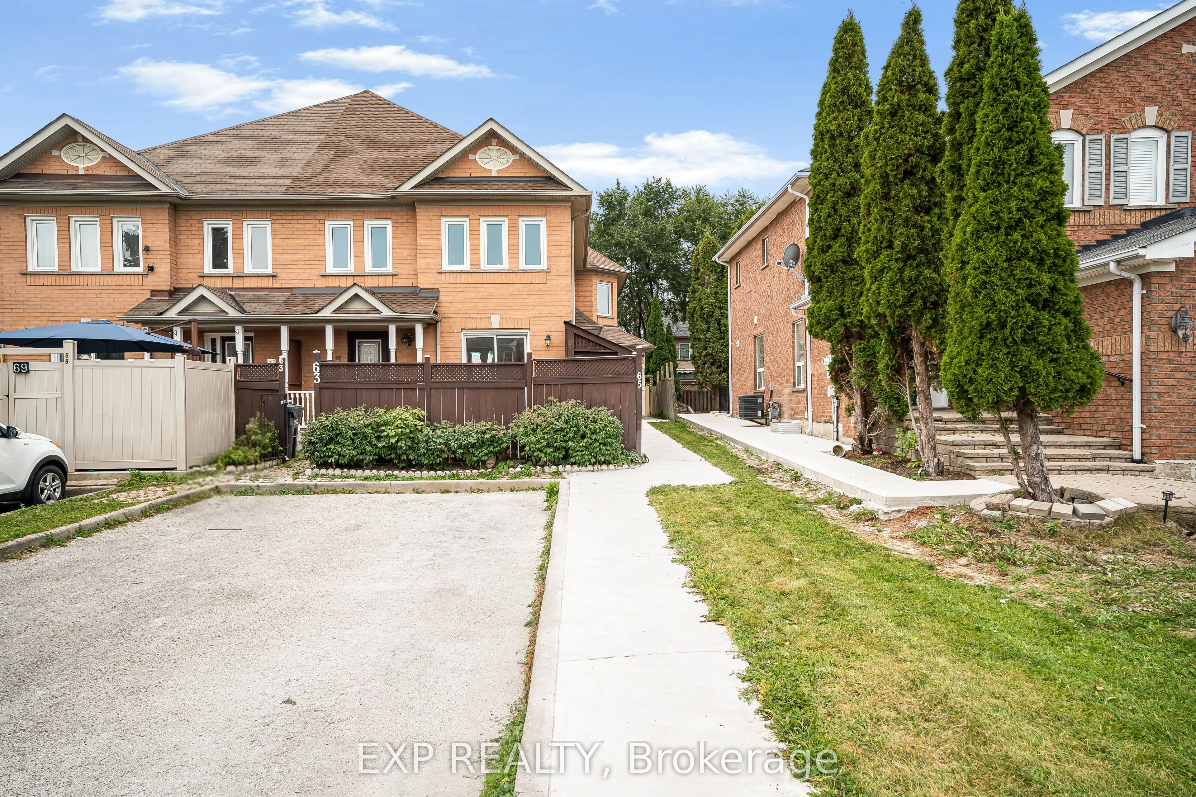 65 Pressed Brick Drive
