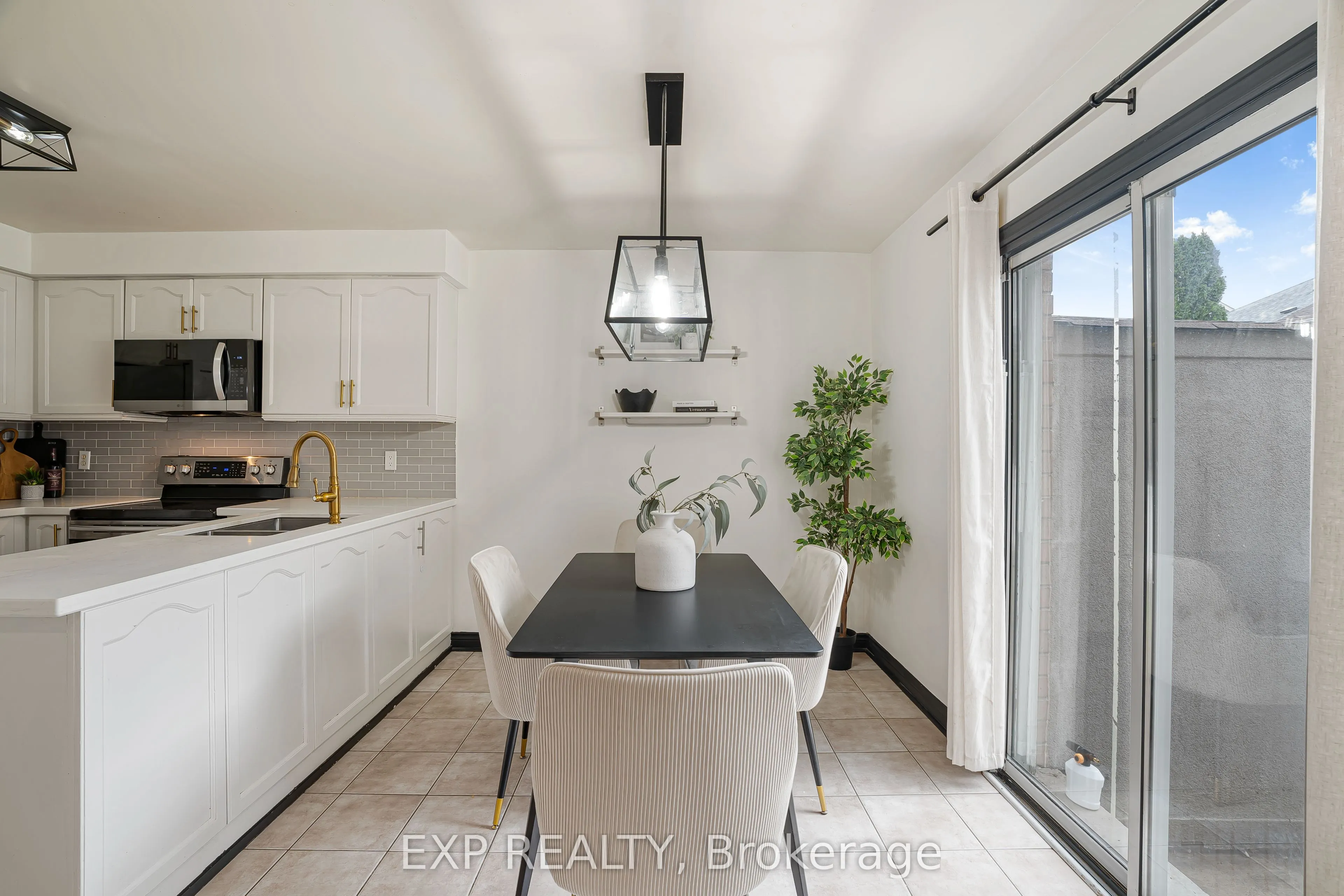 65 Pressed Brick Drive