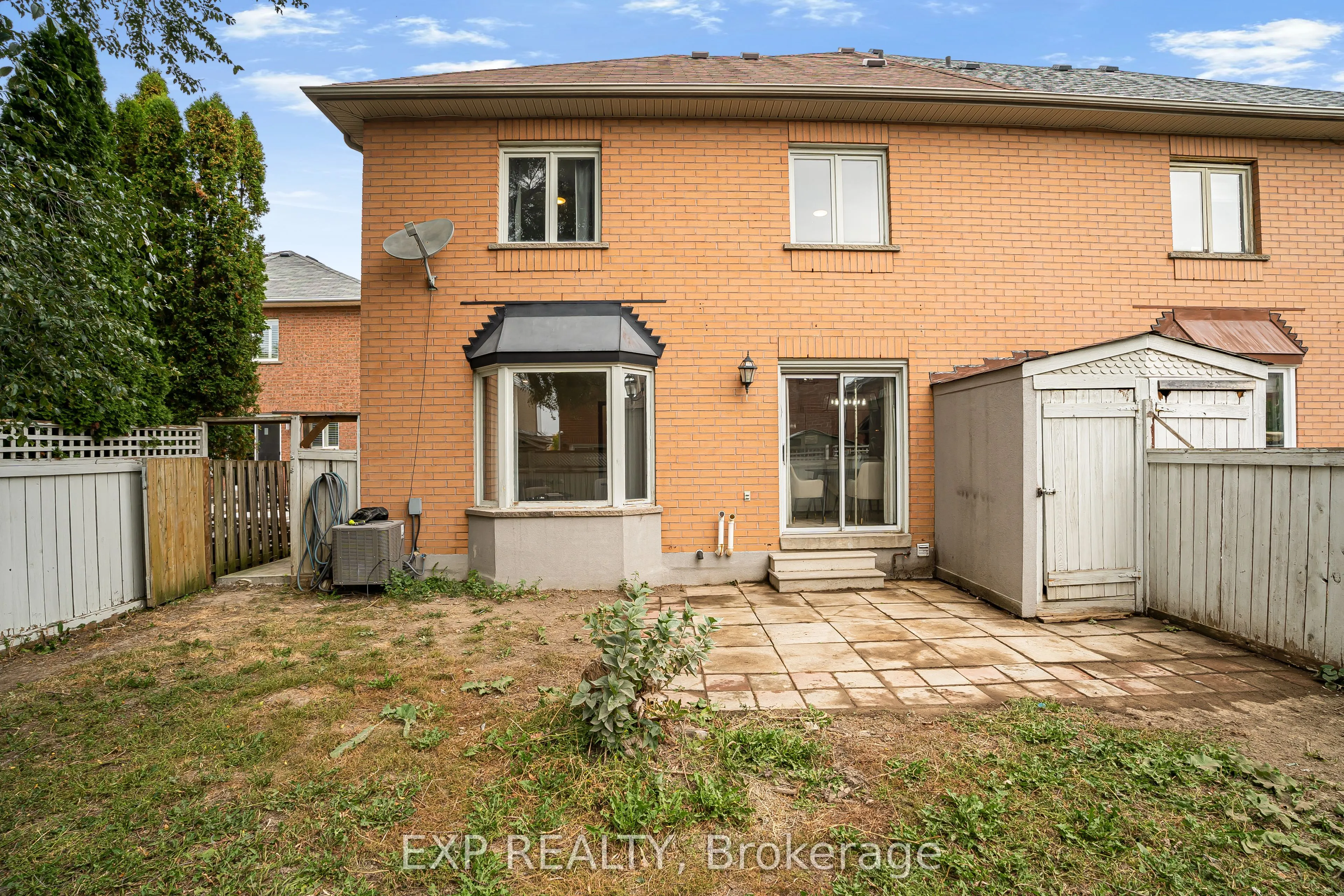 65 Pressed Brick Drive