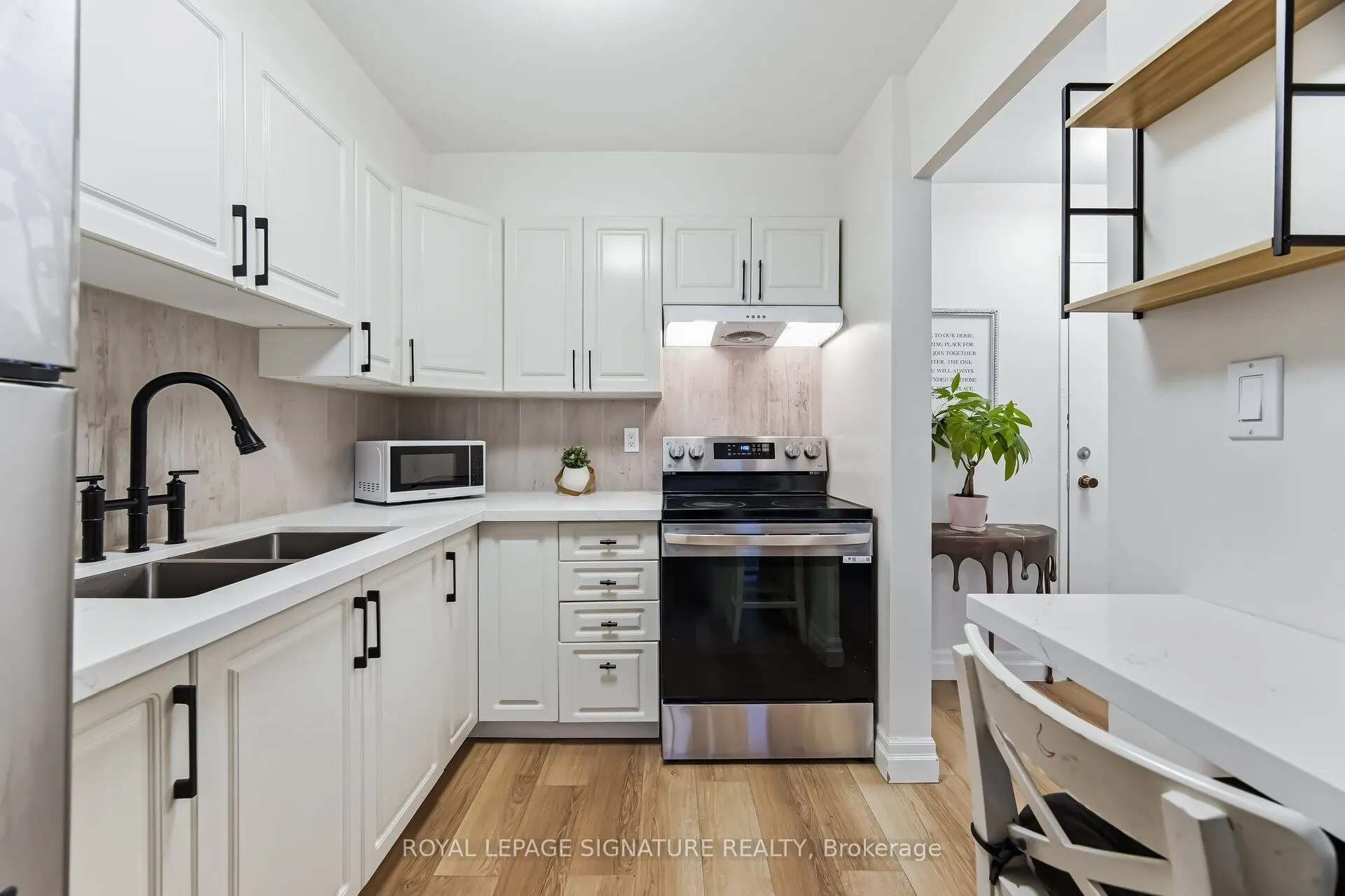 2263 Marine Drive #1203