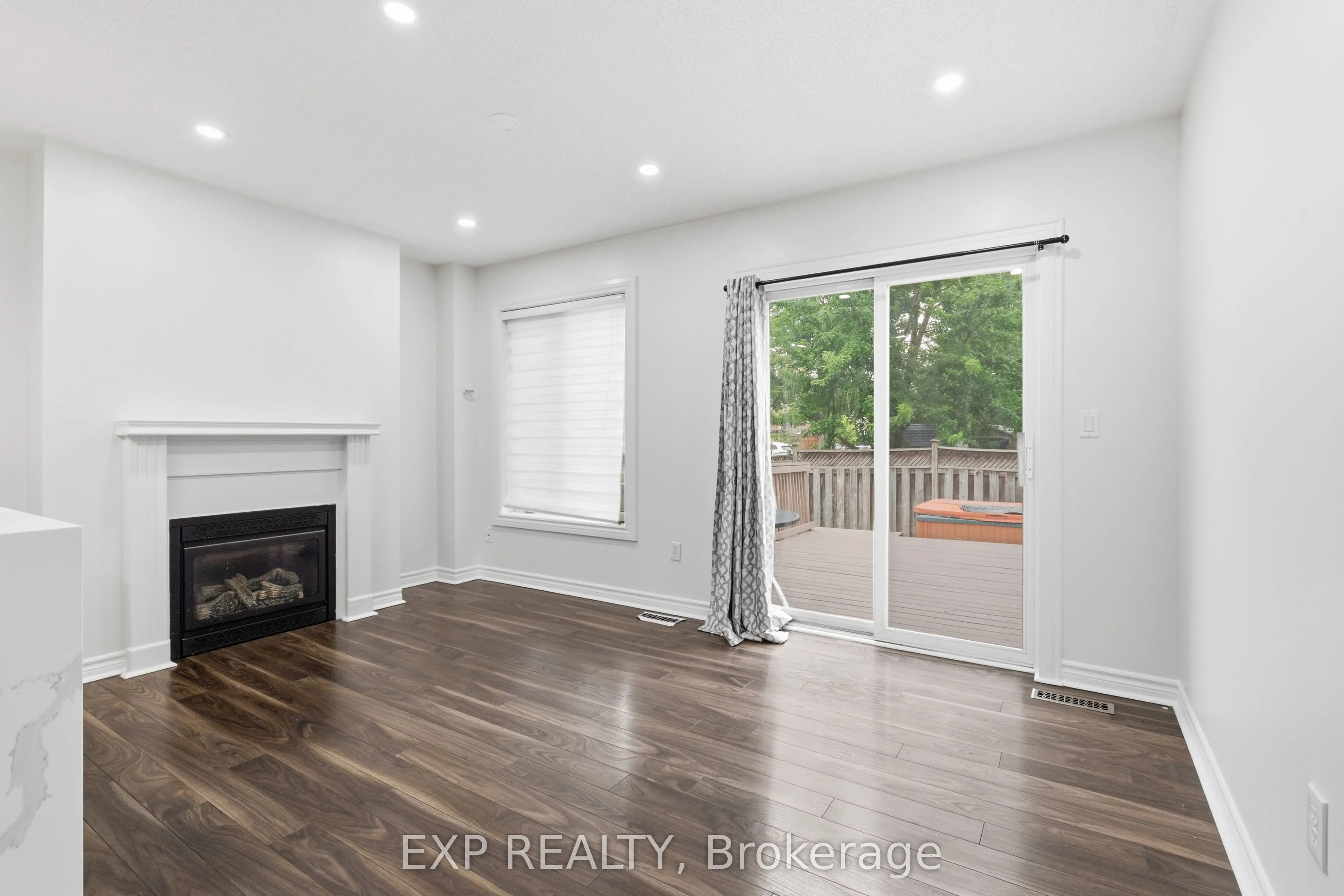 1015 Borden Lane
