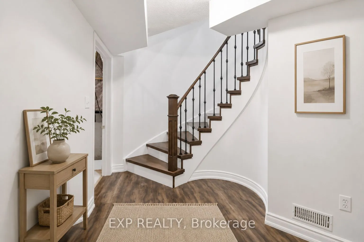 1015 Borden Lane