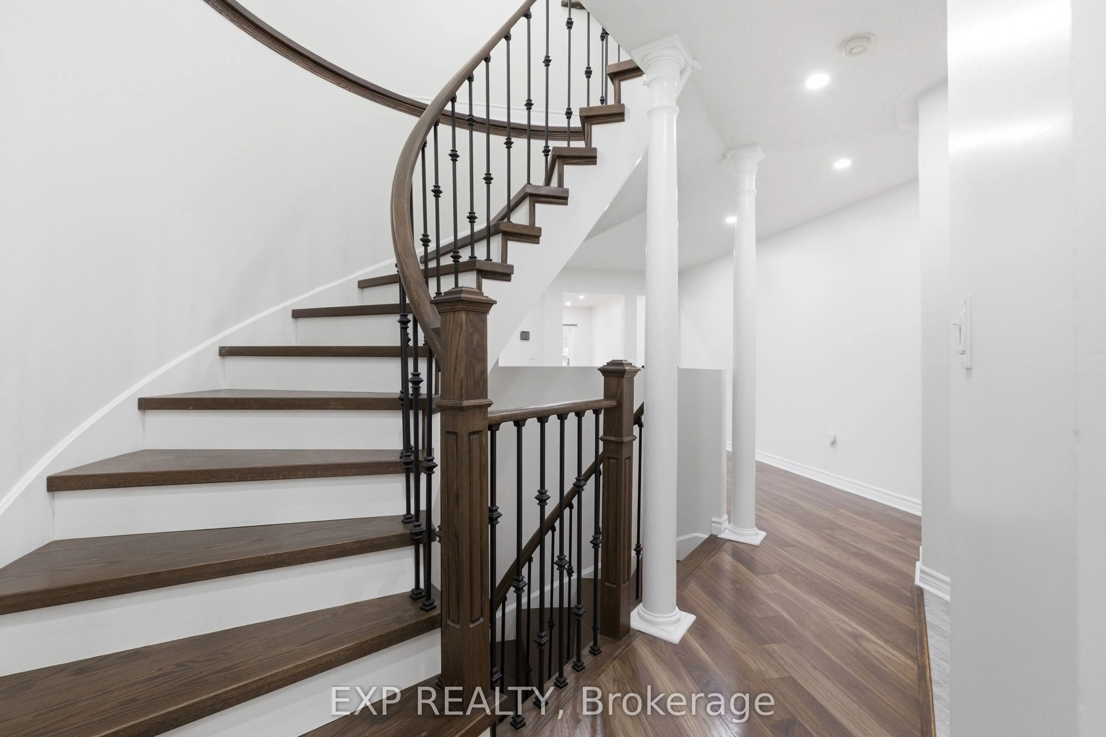 1015 Borden Lane