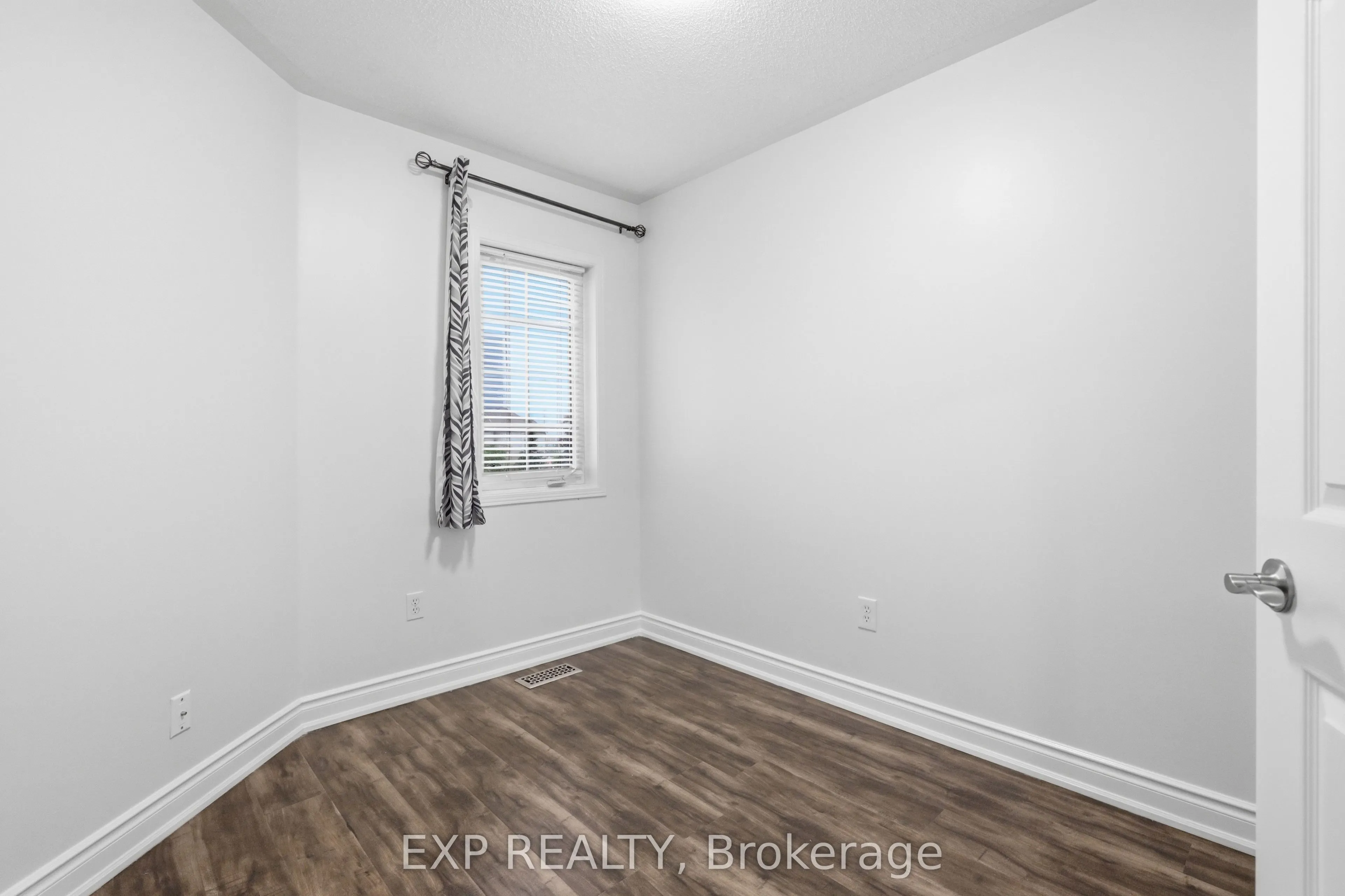 1015 Borden Lane