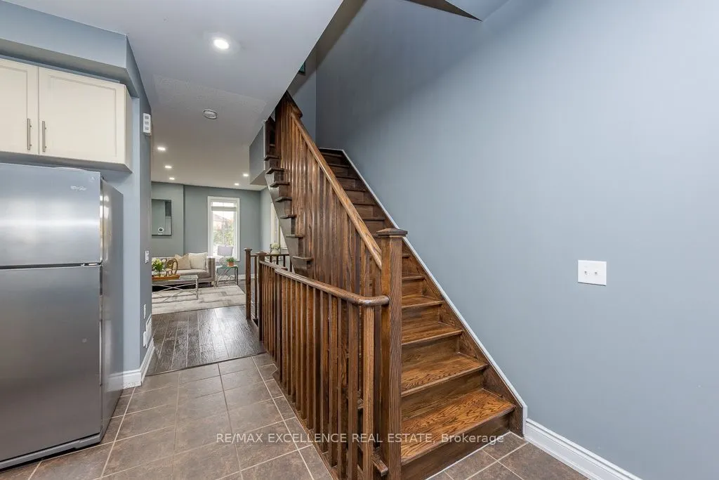 110 Cedar Lake Crescent #84
