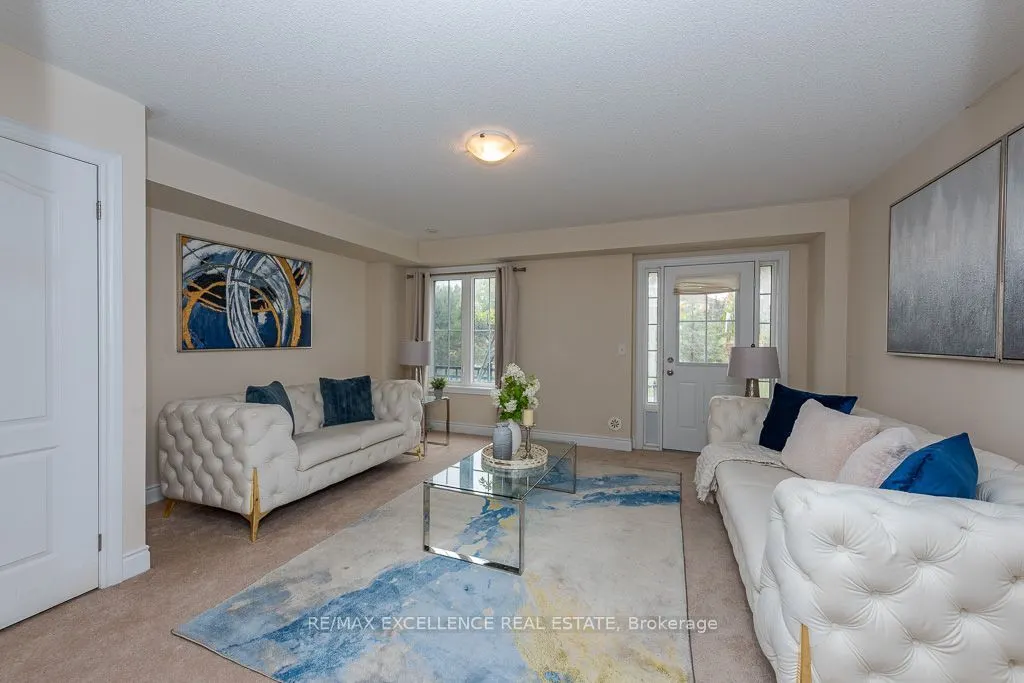 110 Cedar Lake Crescent #84