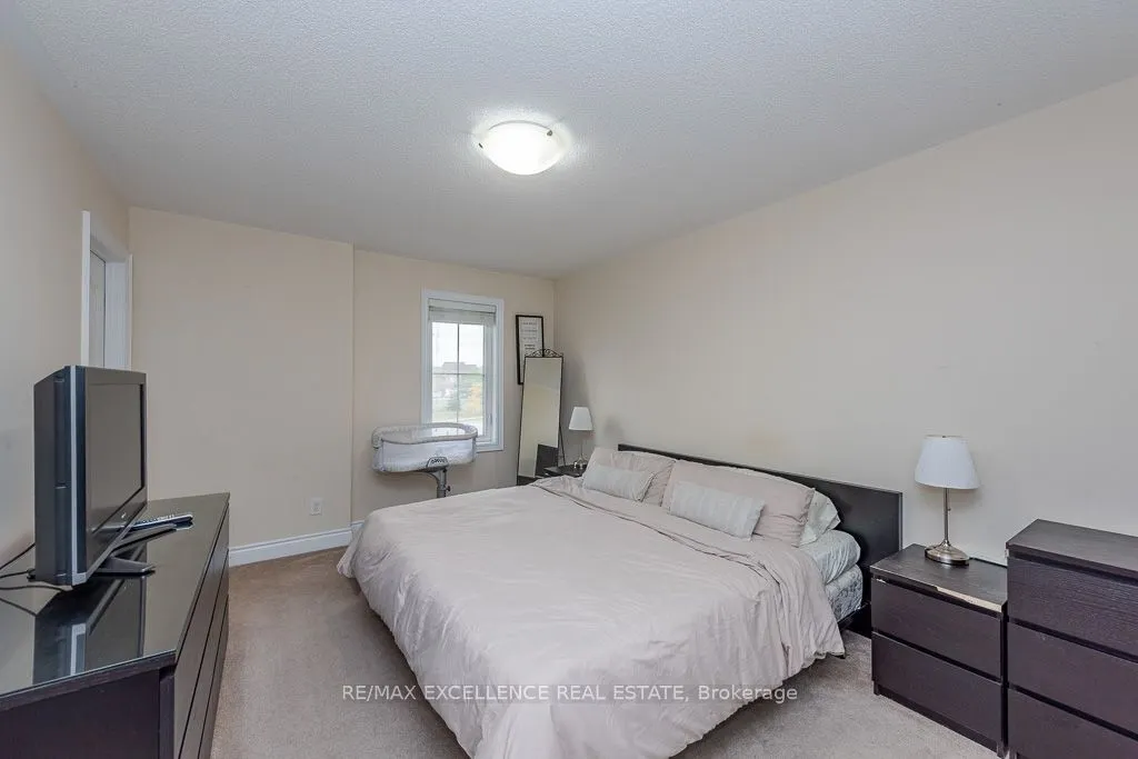 110 Cedar Lake Crescent #84
