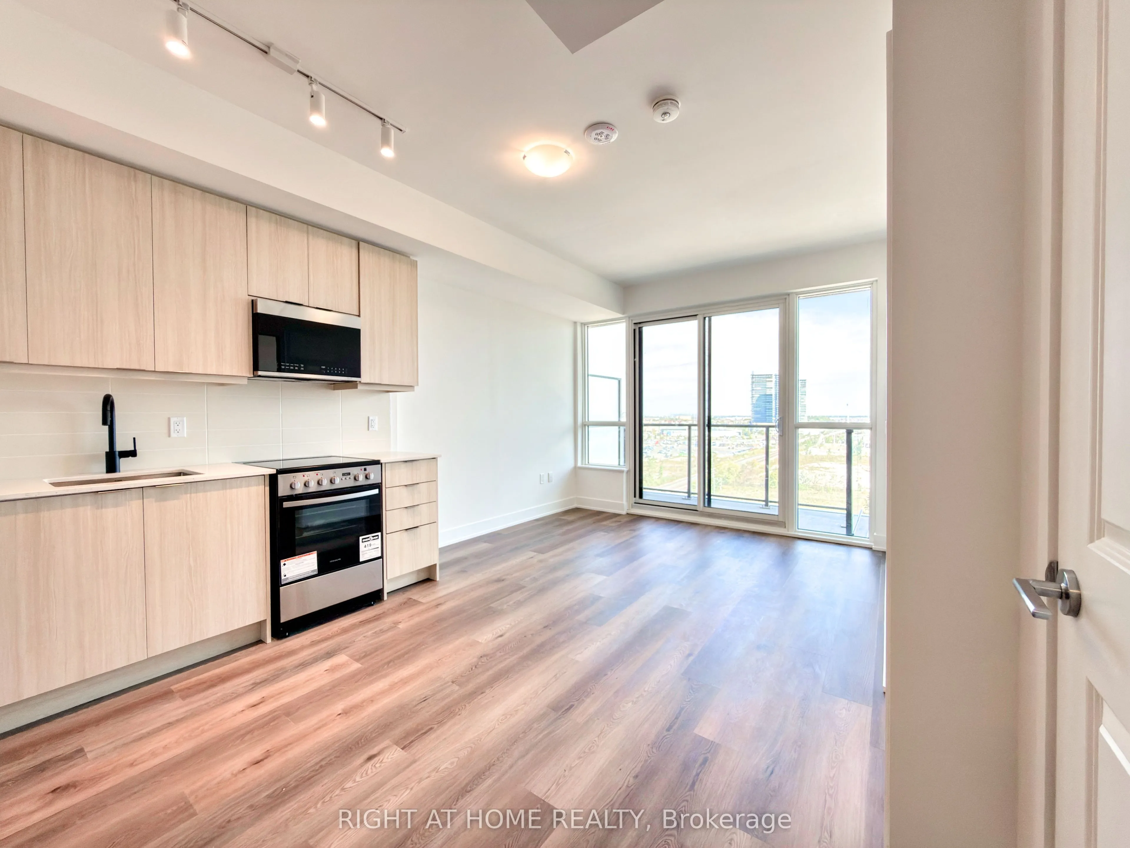 125 Nipissing Road #1202B