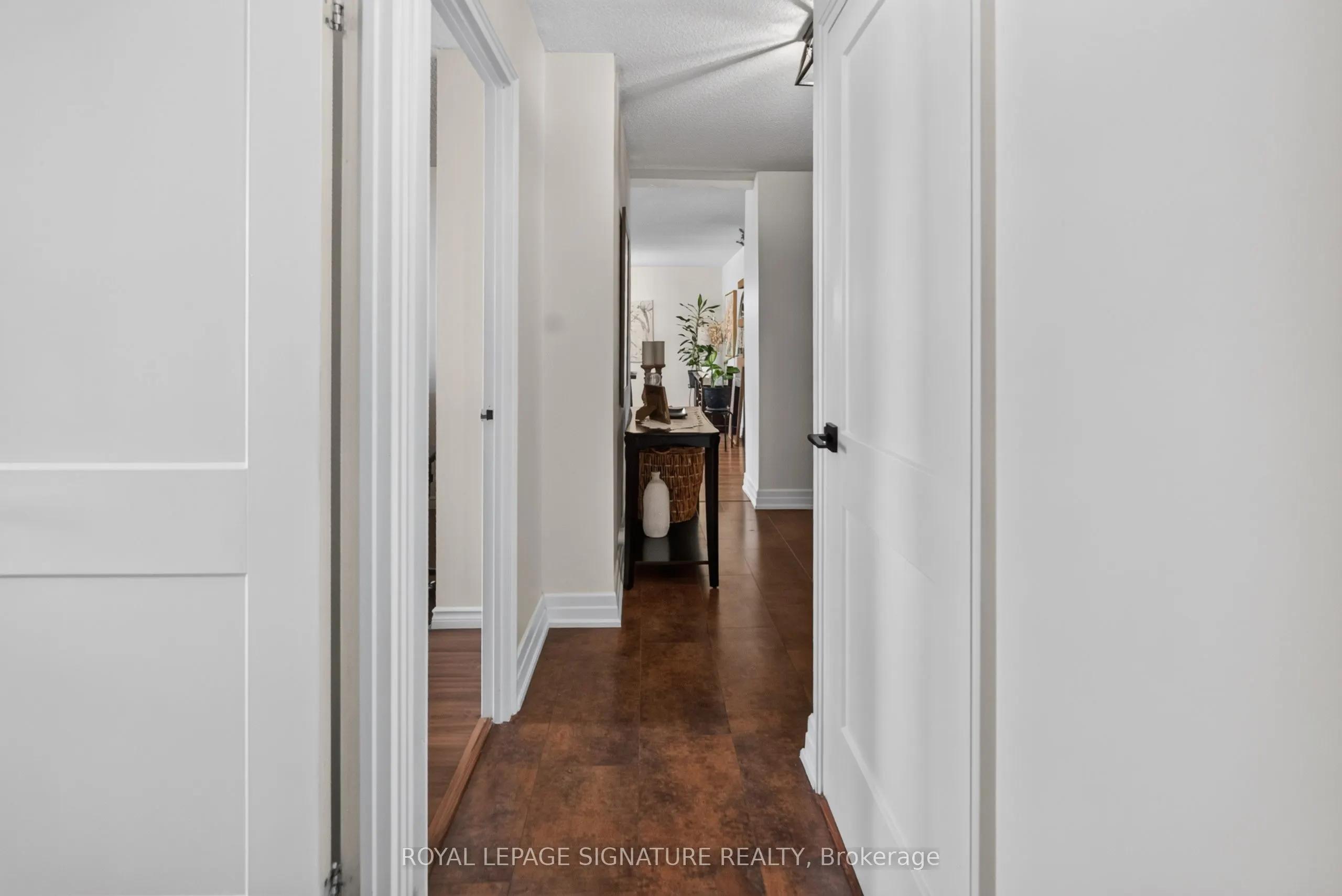 25 Kensington Road #1908