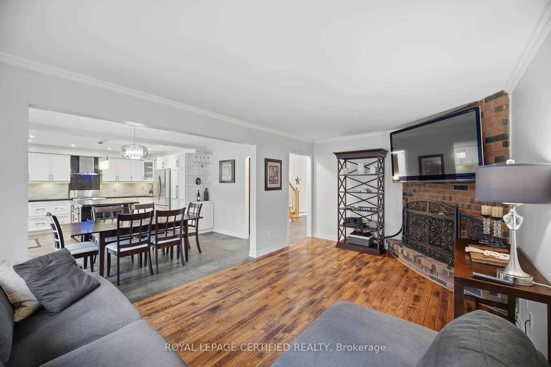 8 Wishart Place