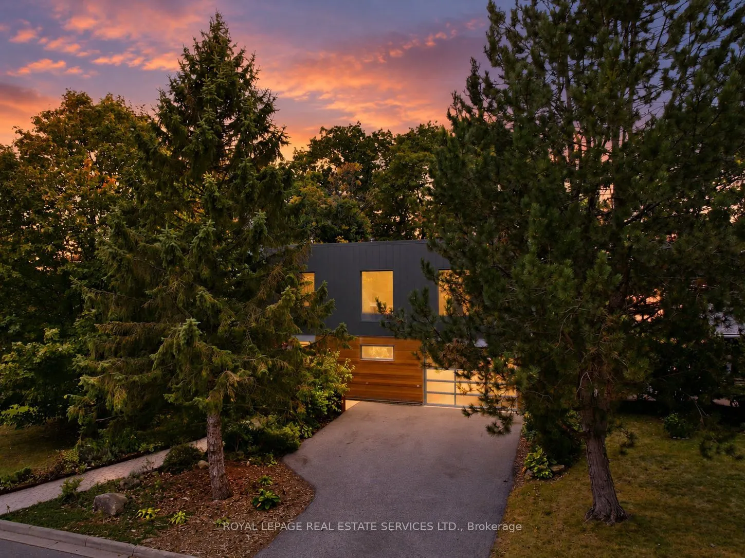 1318 Odessa Crescent