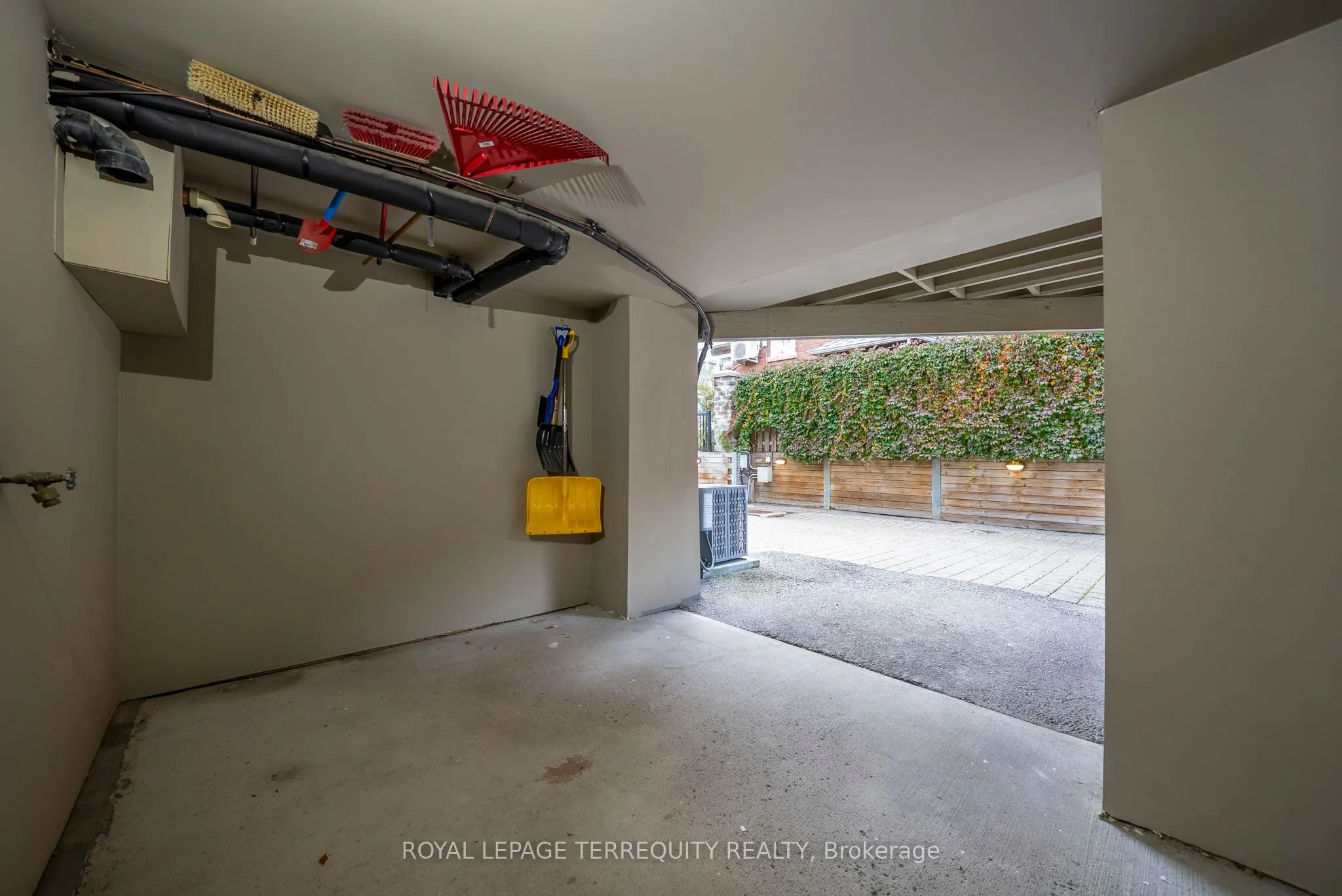 200 Annette Street ##2