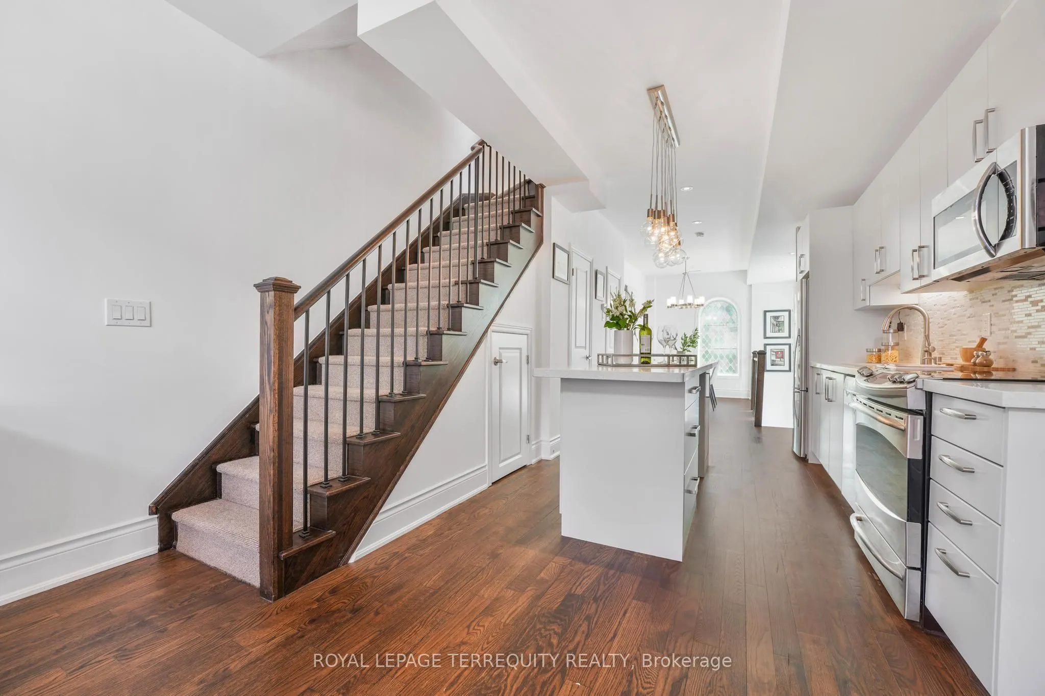 200 Annette Street ##2