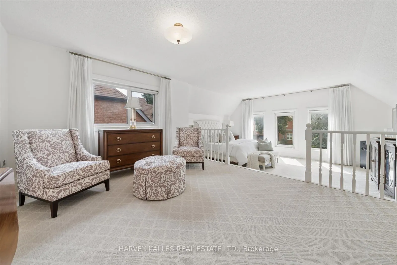 3685 St. Laurent Court