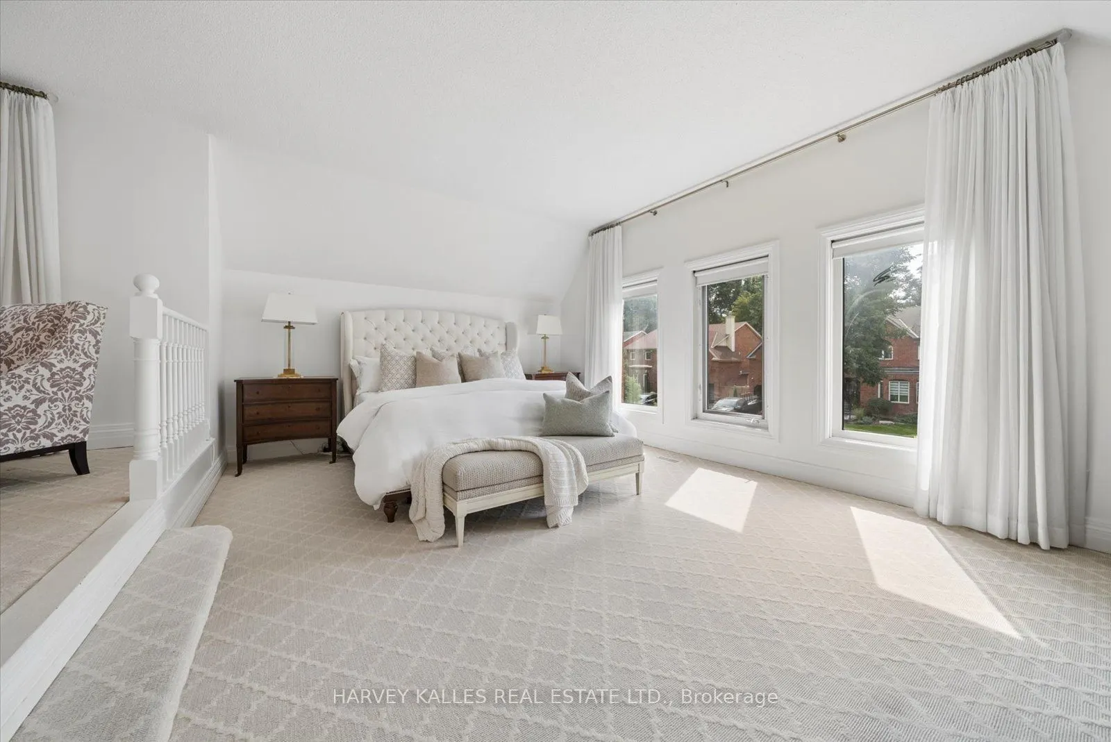 3685 St. Laurent Court