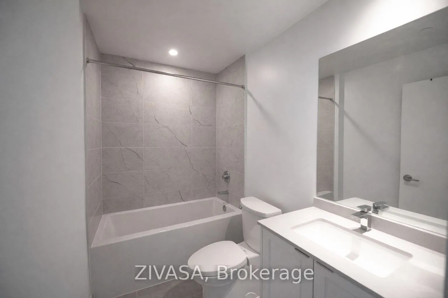 1928 Lakeshore Boulevard W #2607