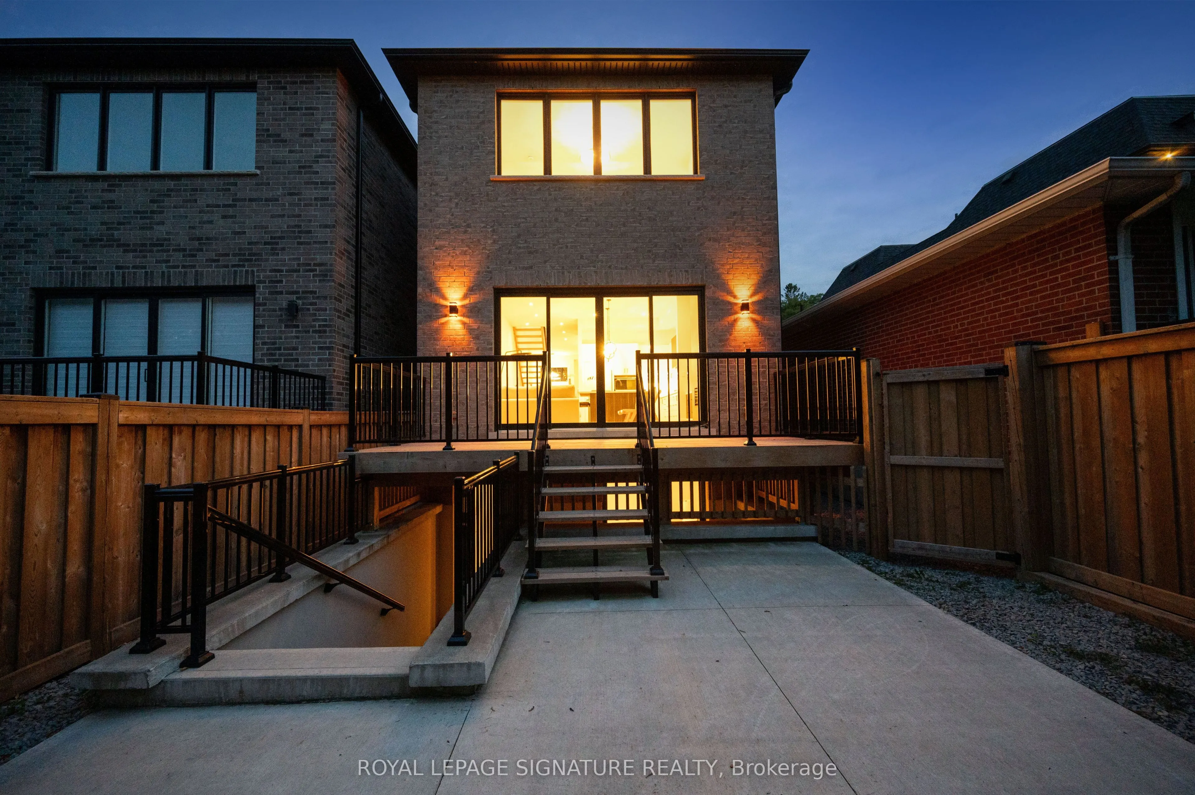 62 Ash Crescent