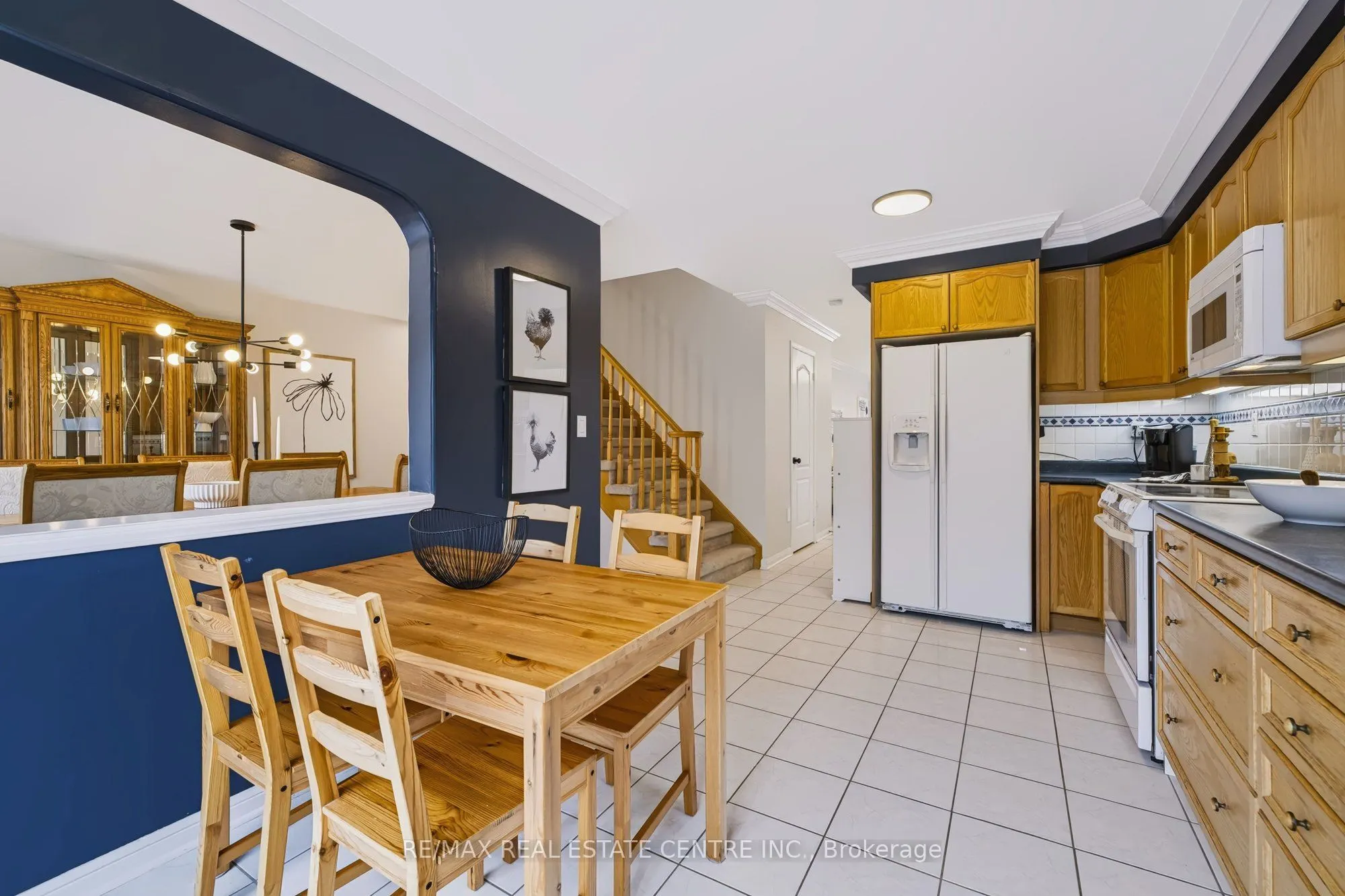 1630 Cartwright Crescent