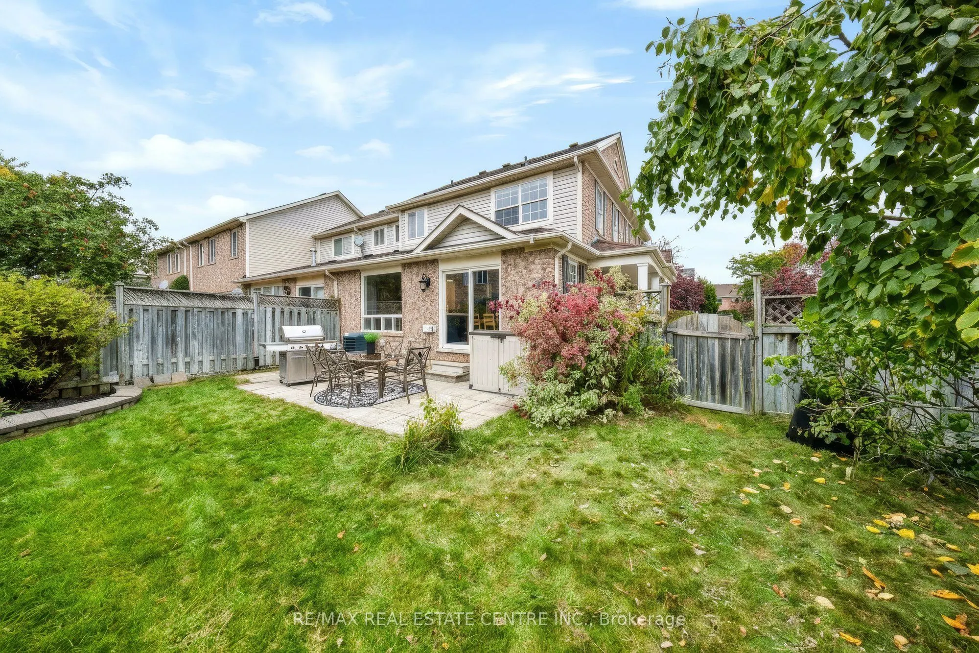 1630 Cartwright Crescent