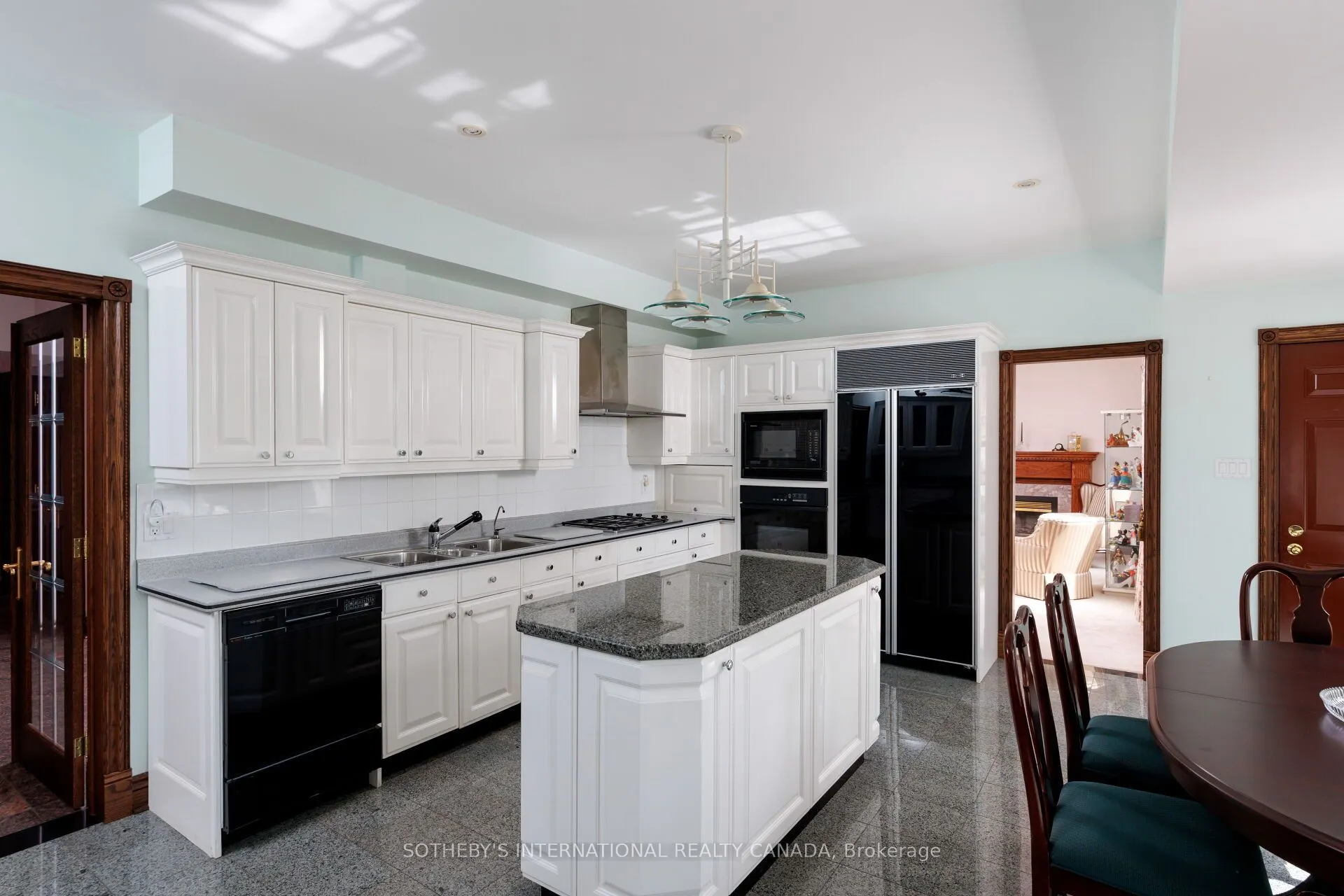 47 Great Oak Drive