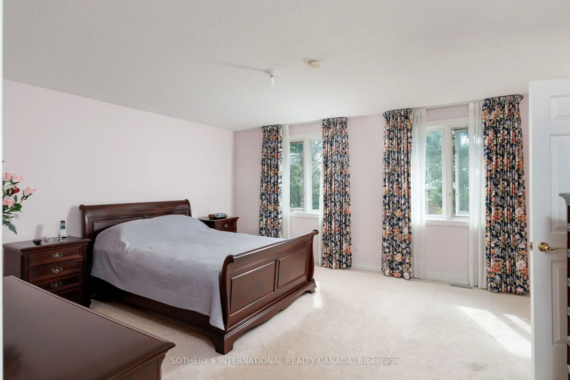 47 Great Oak Drive