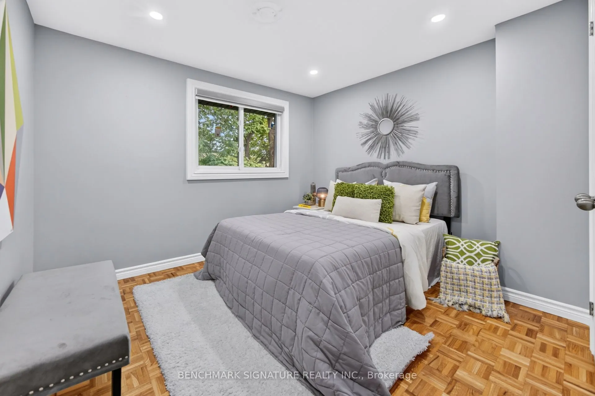 5292 Pinedale Avenue #11